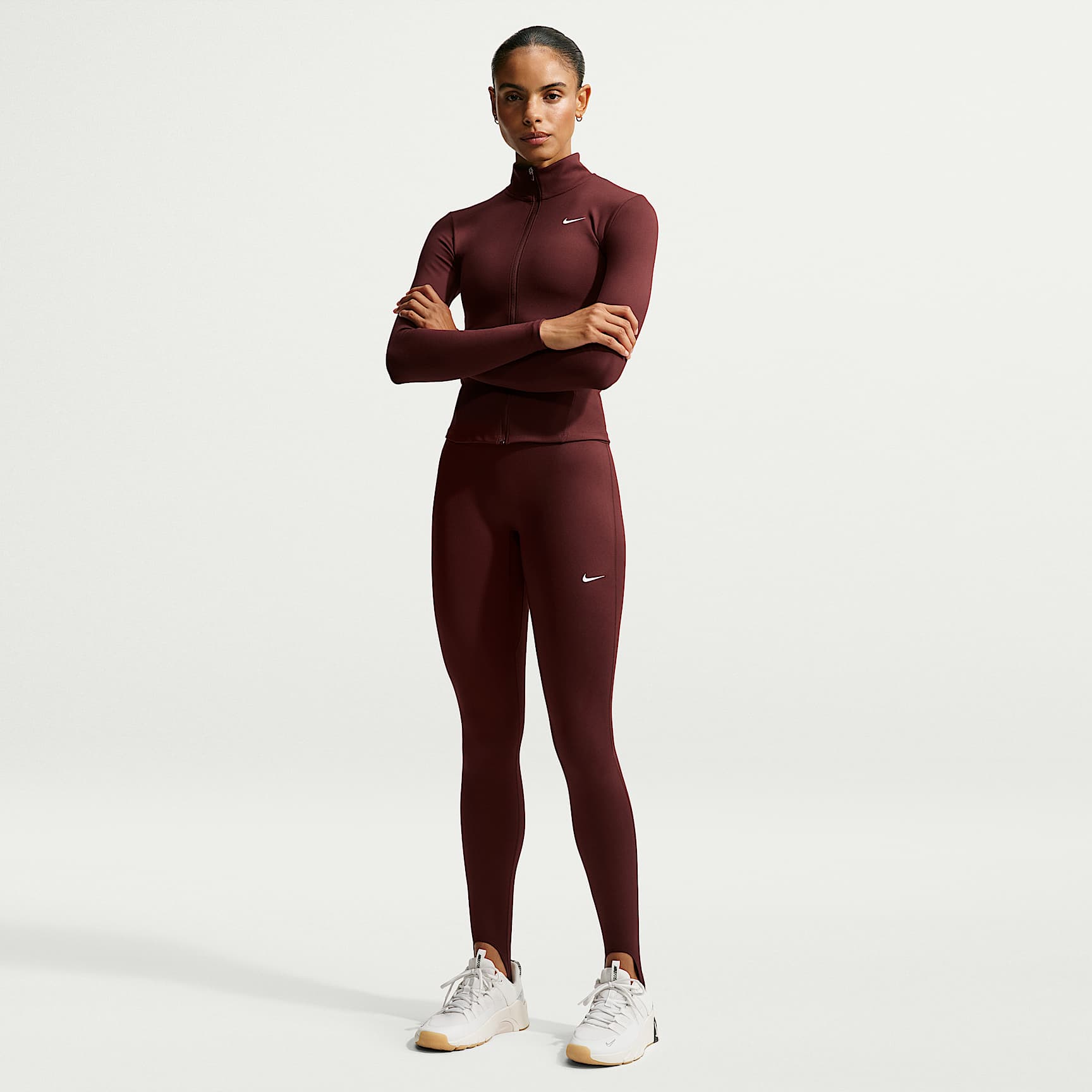 Nike One leggings i full lengde med høyt liv og hælstropp til dame