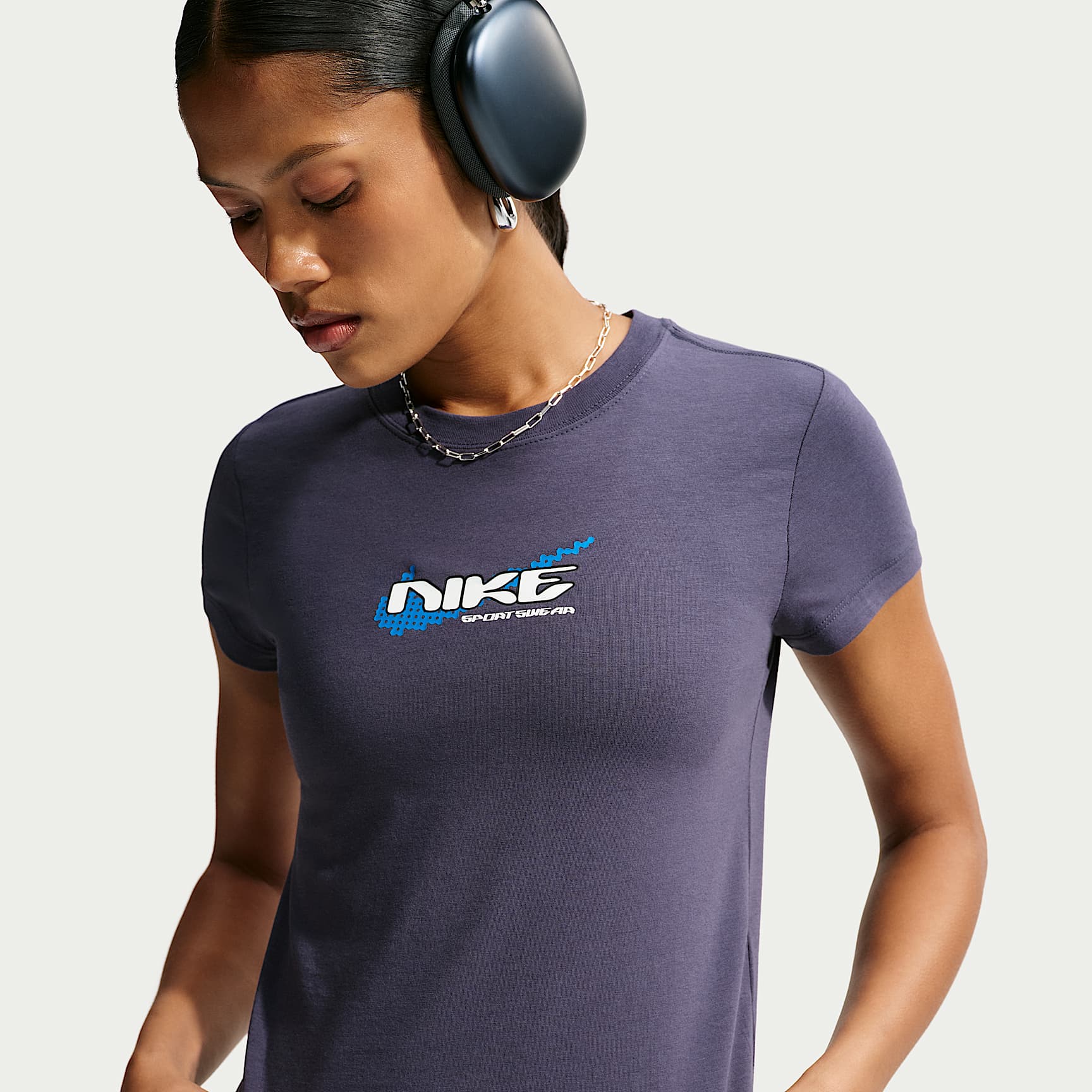 Nike Sportswear Chill Knit Women's Slim Mod-Cropped T-Shirt