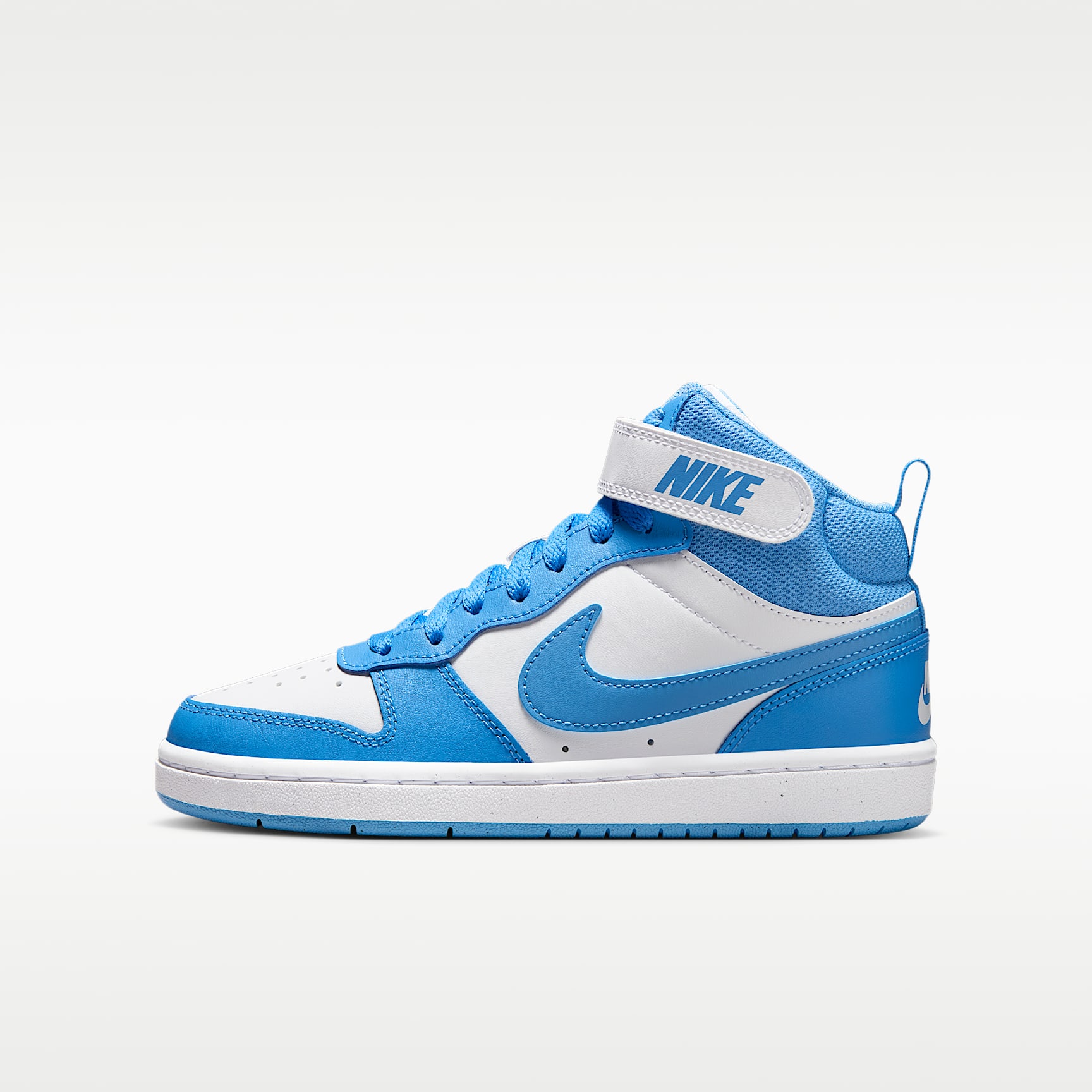 Tenis para niños grandes Nike Court Borough Mid 2