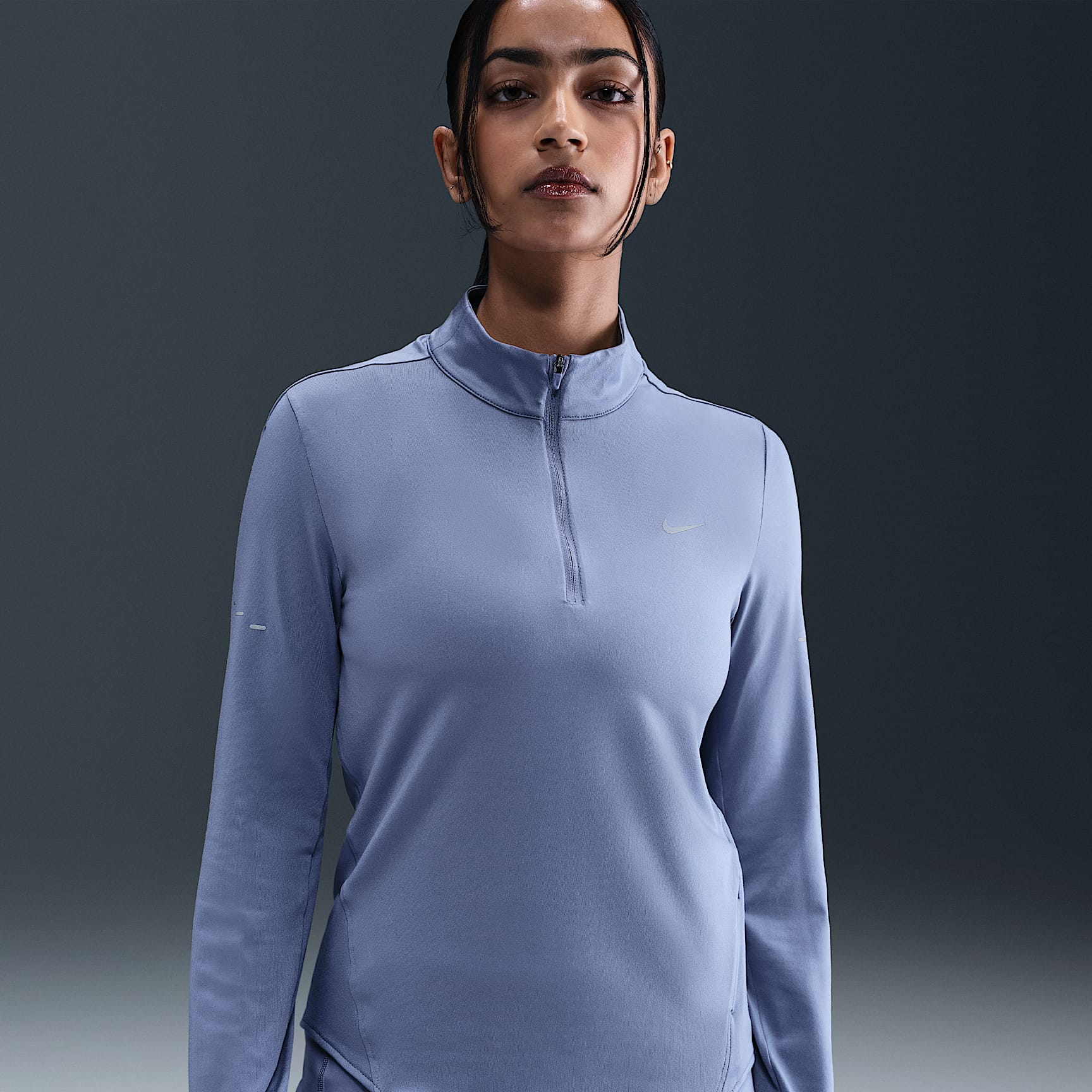 Playera de correr Dri-FIT UV de cierre de 1/4 para mujer Nike Swift