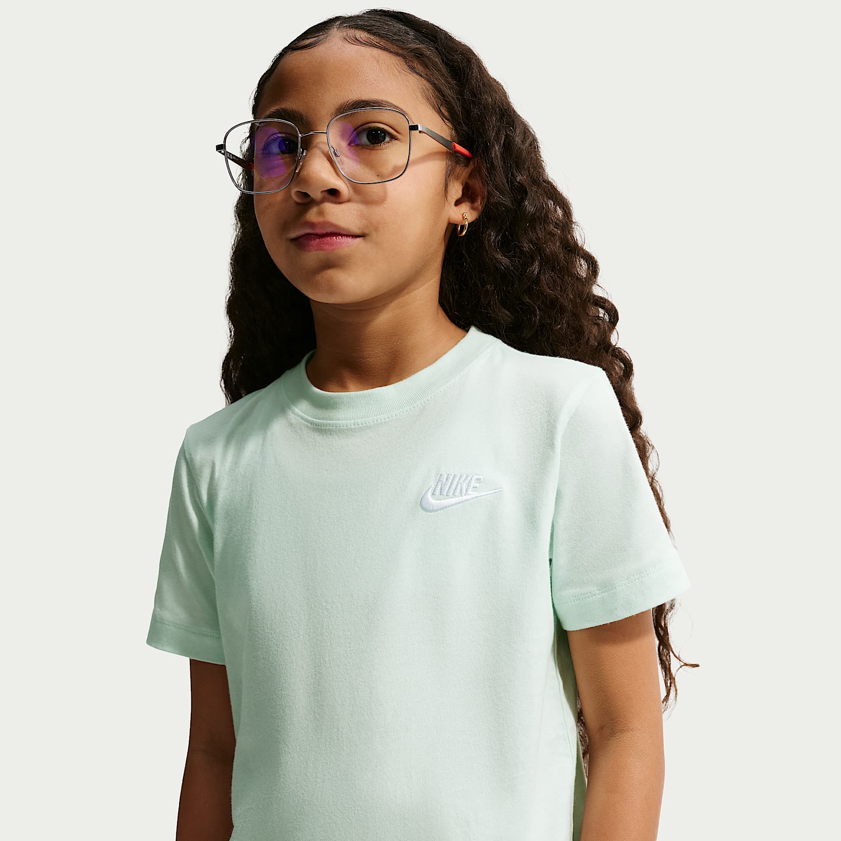 Nike Sportswear Older Kids' T-Shirt