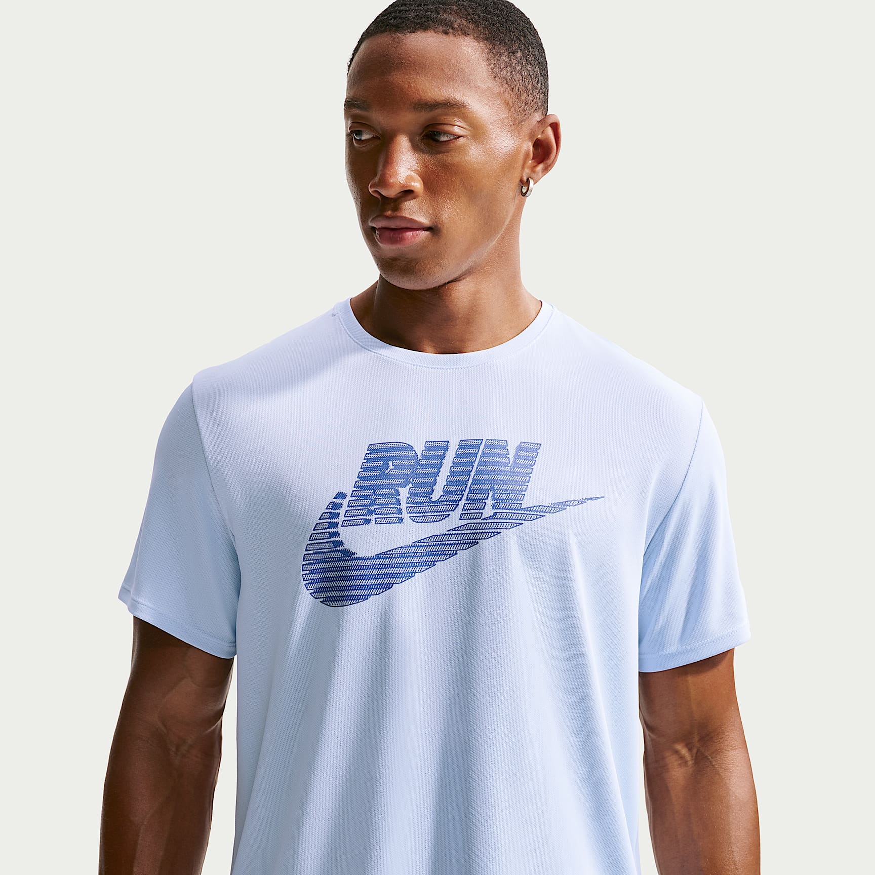 Playera de correr de manga corta Dri-FIT para hombre Nike Miler
