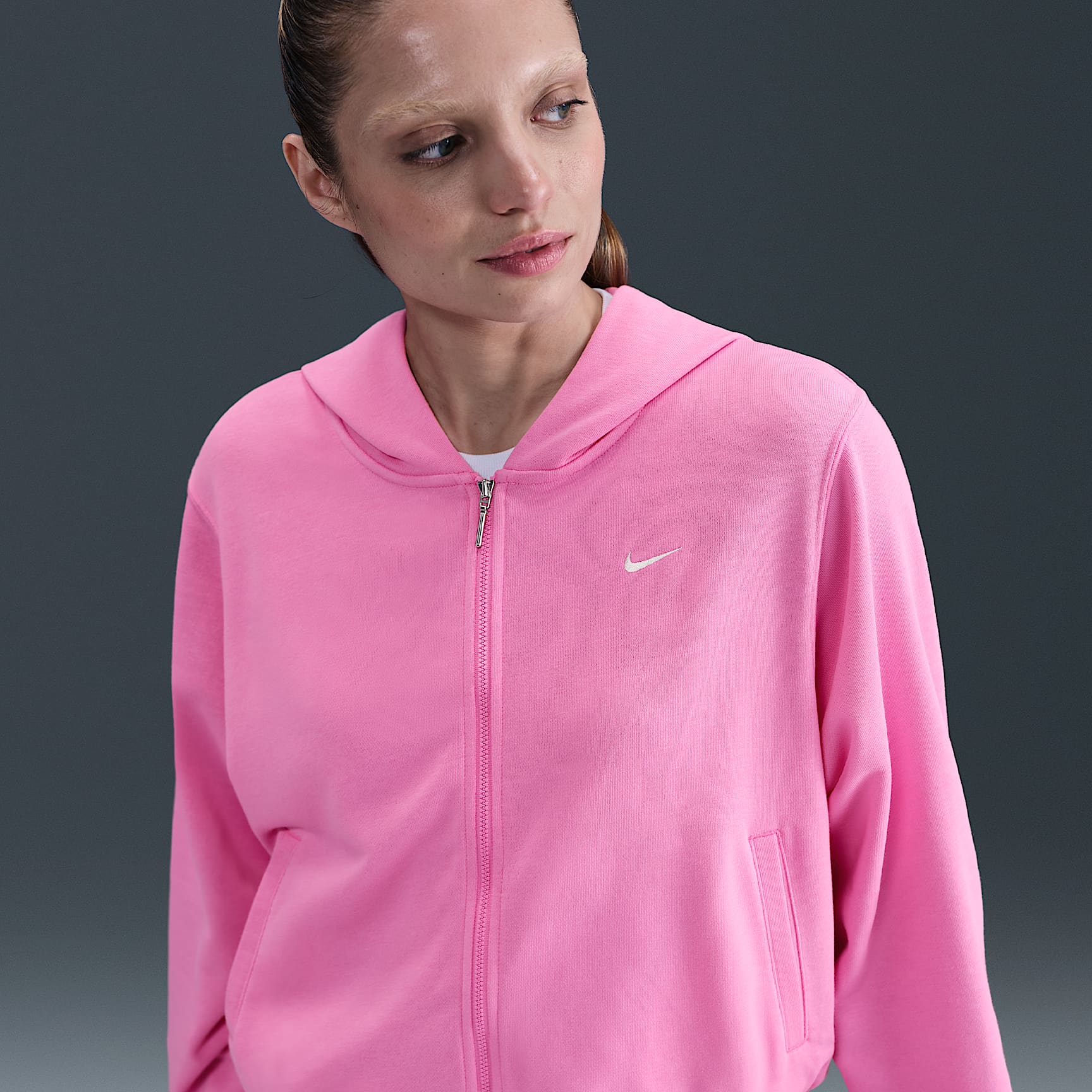 Nike Sportswear Chill Terry Sudadera con gorro de French Terry holgada con cierre completo para mujer