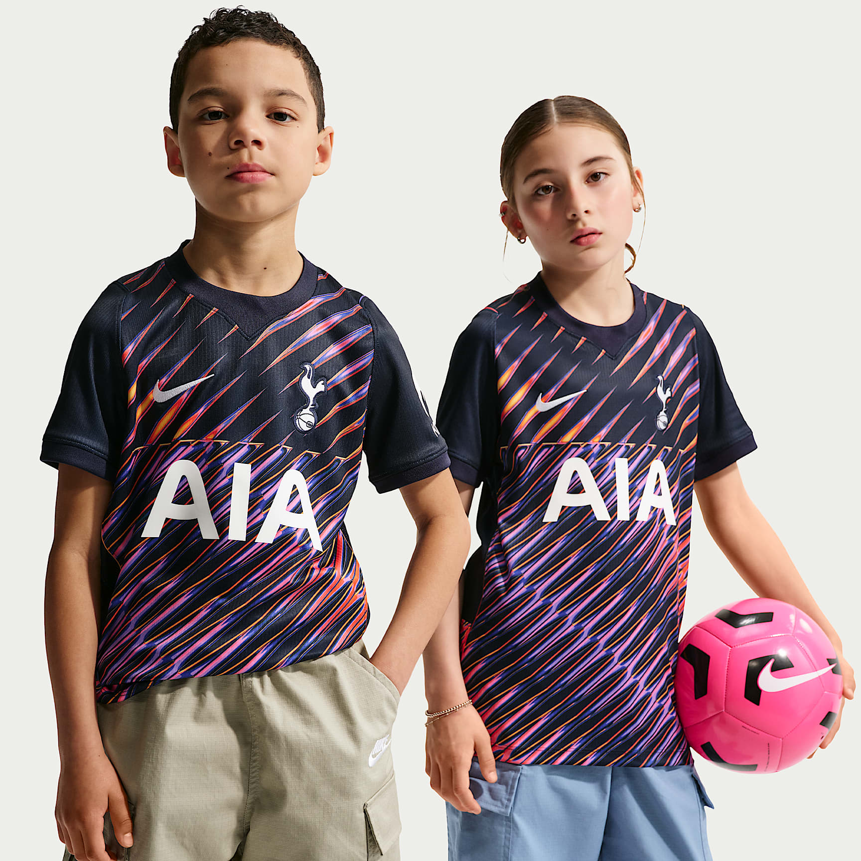 Tottenham Hotspur 2026/27 Stadium Away Older Kids' Nike Dri-FIT Football Replica Shirt