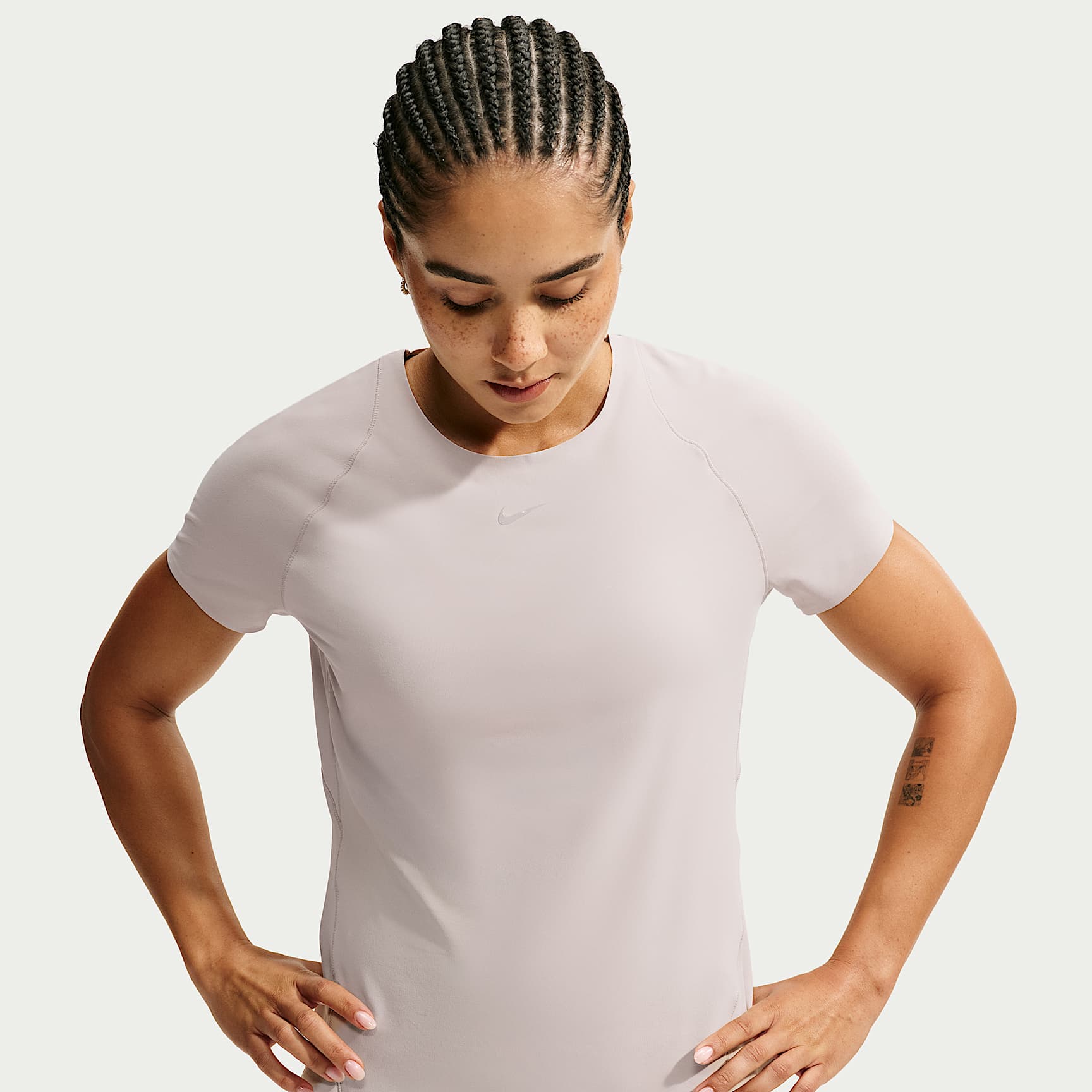 Nike Universa Women's Dri-FIT Short-Sleeve Top