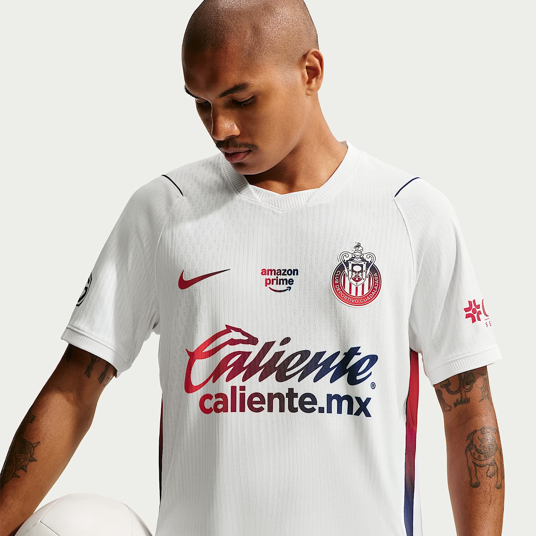 Jersey de futbol Nike Aero-FIT Authentic del C.D. Guadalajara visitante 2026/27 Match para hombre