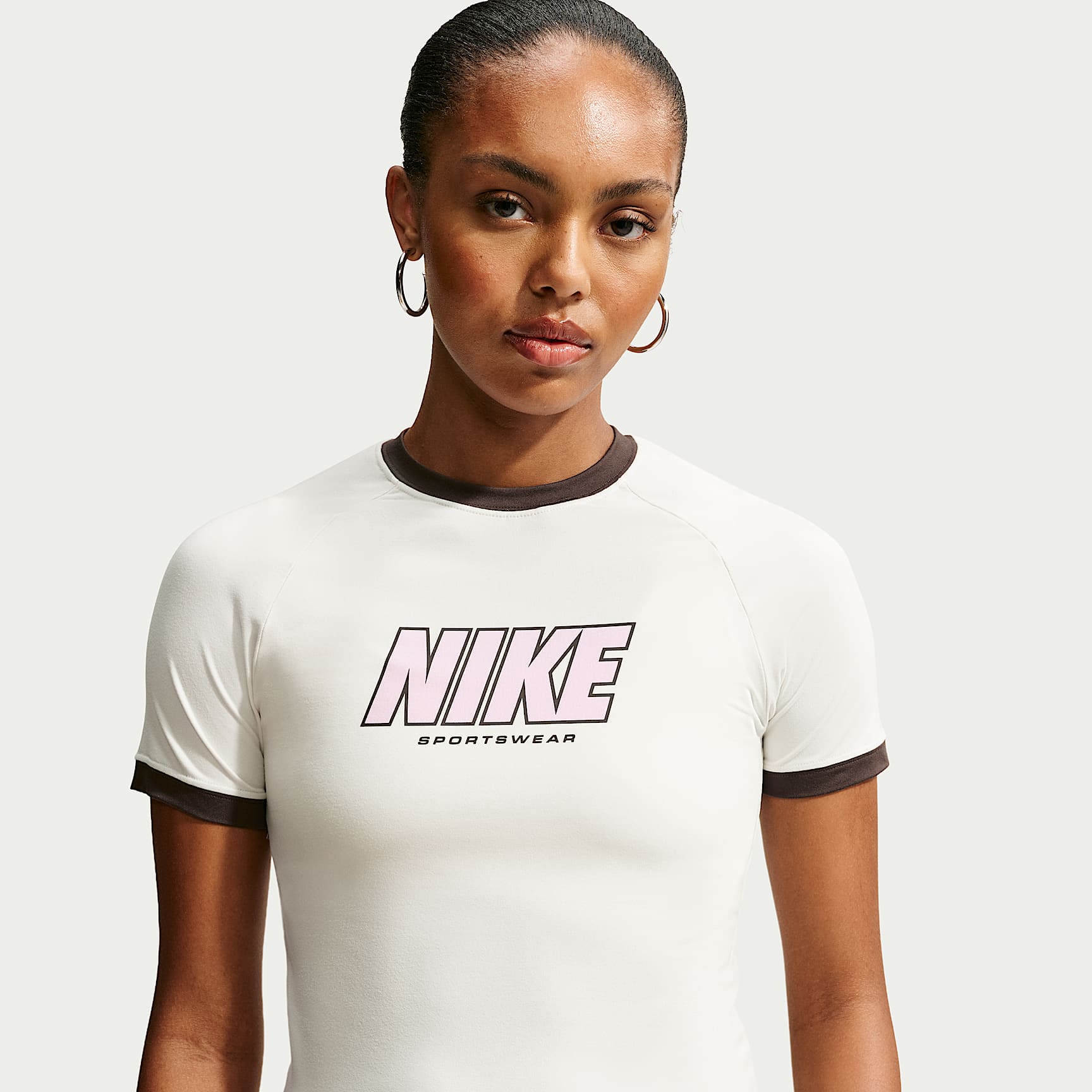 Nike Sportswear Women's Fitted T-Shirt