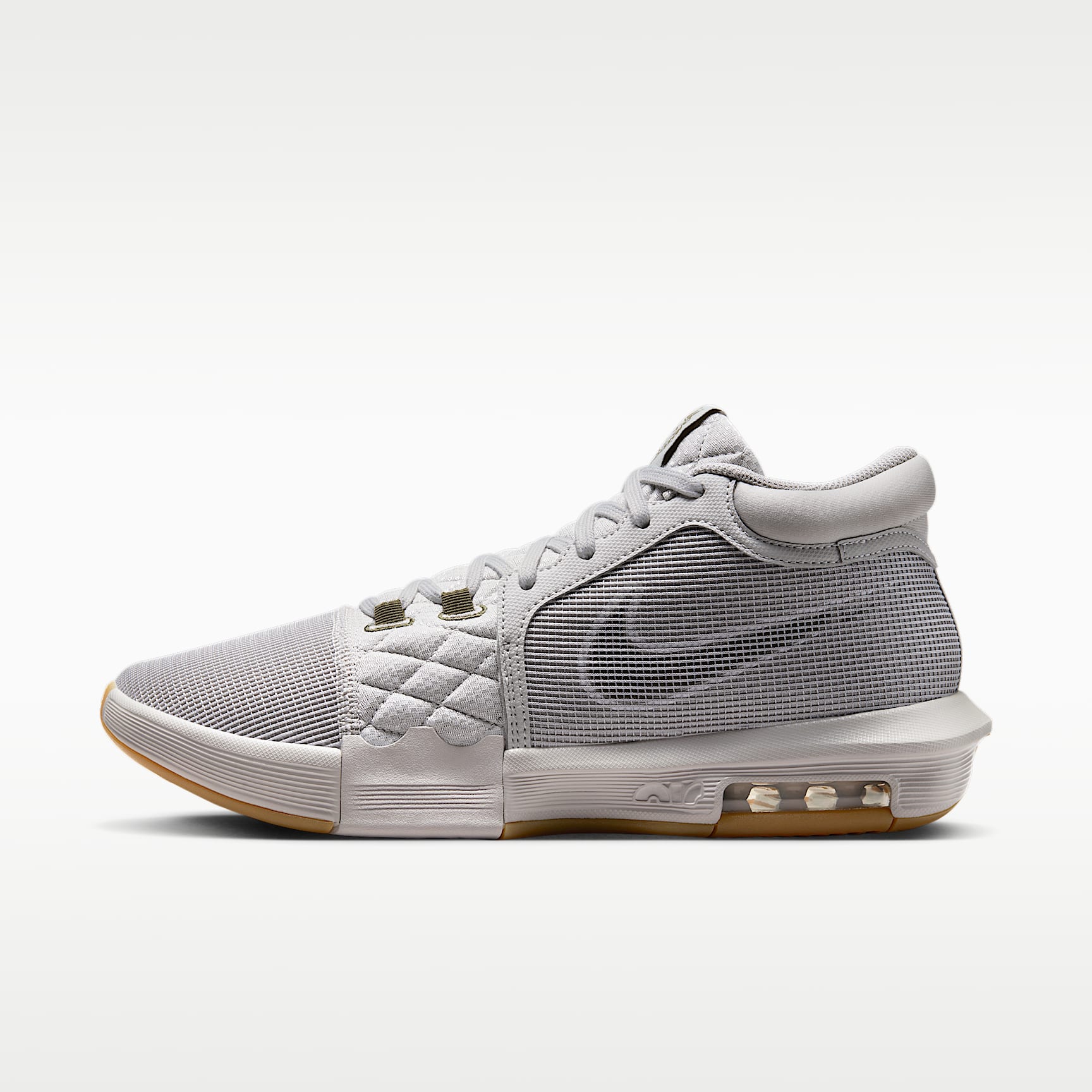 Calzado de básquetbol LeBron Witness 8