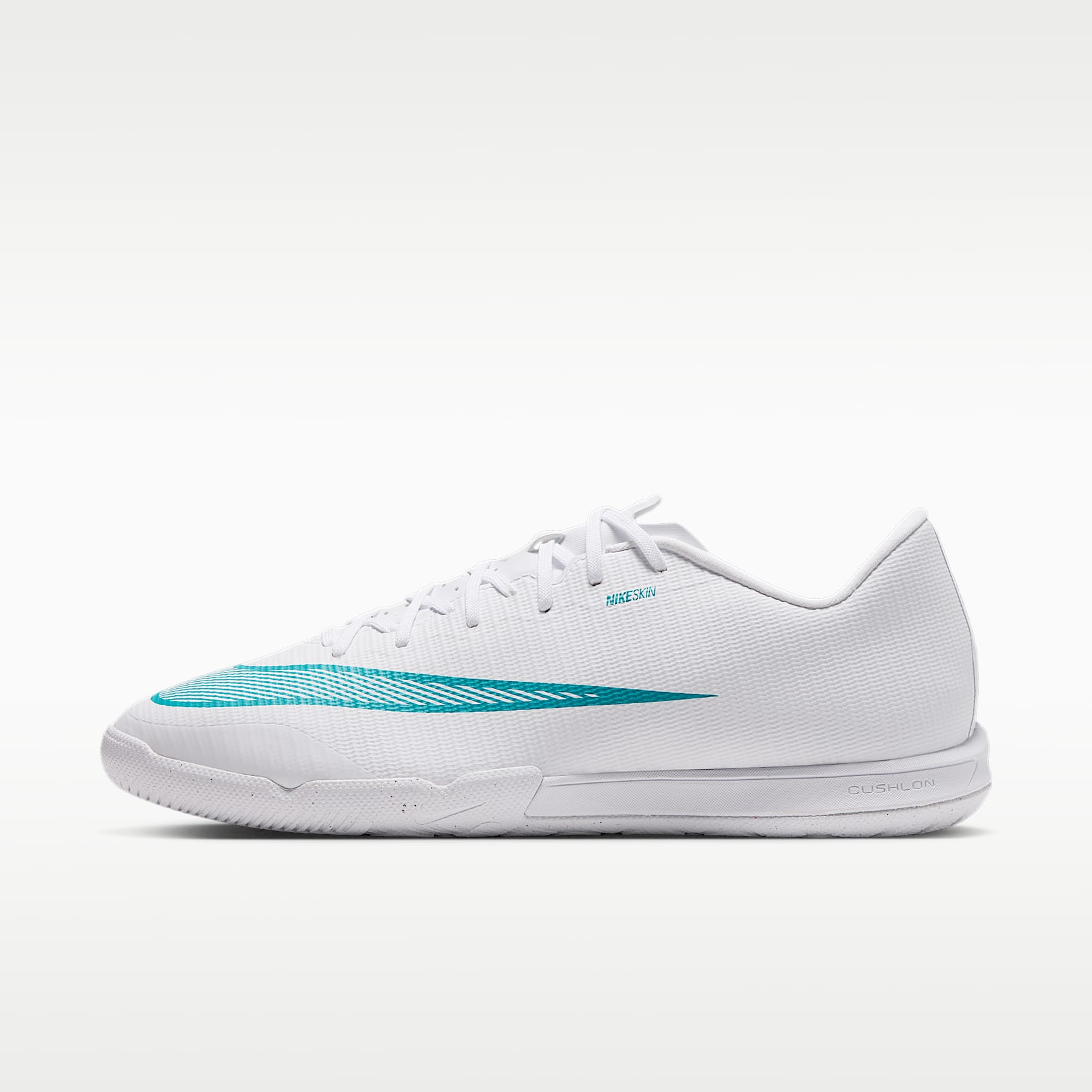 Nike Mercurial Vapor 17 Academy Indoor/Court Low-Top Soccer Shoes