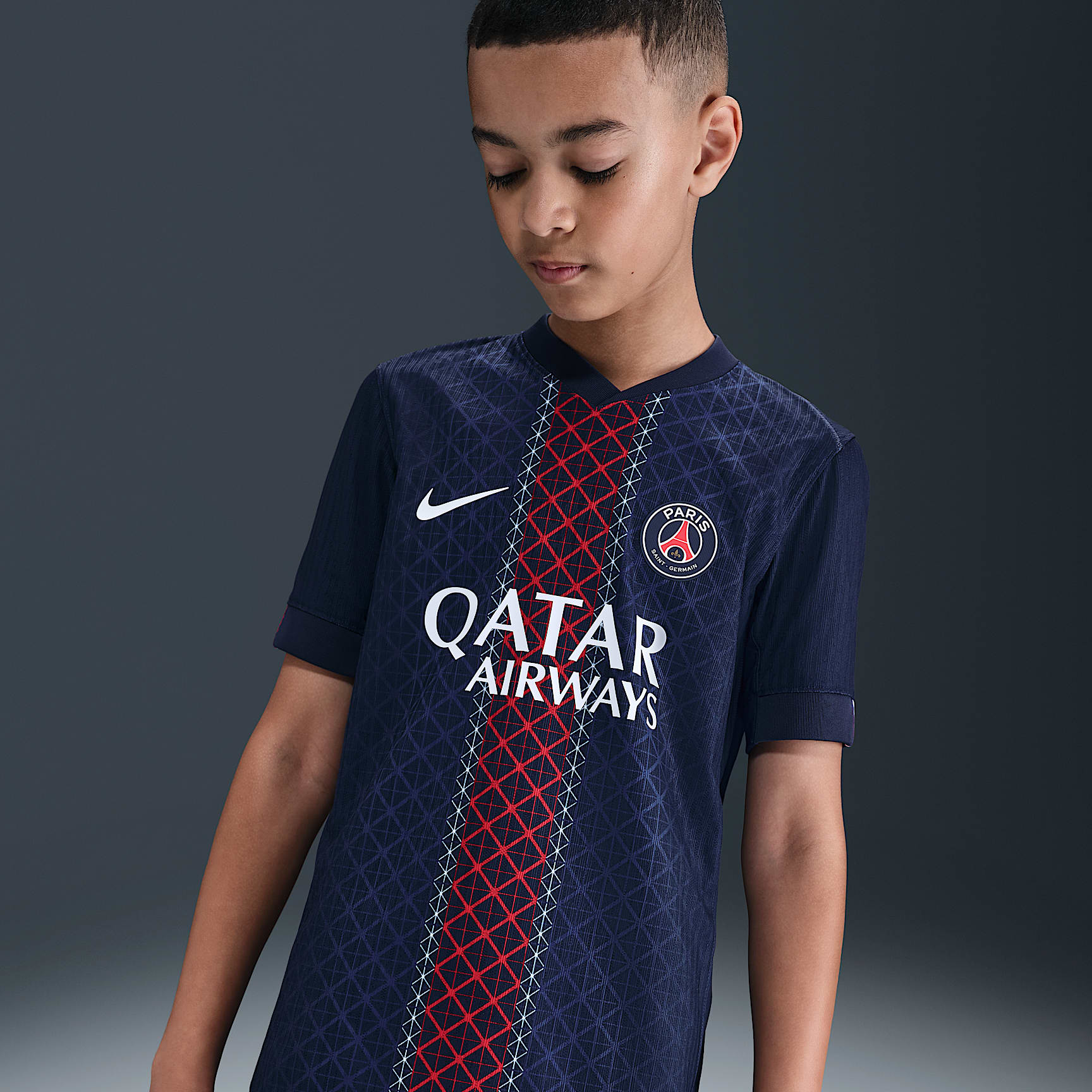 Paris Saint-Germain 2025/26 Match Home Nike Authentic Dri-FIT ADV Fußballtrikot (ältere Kinder)