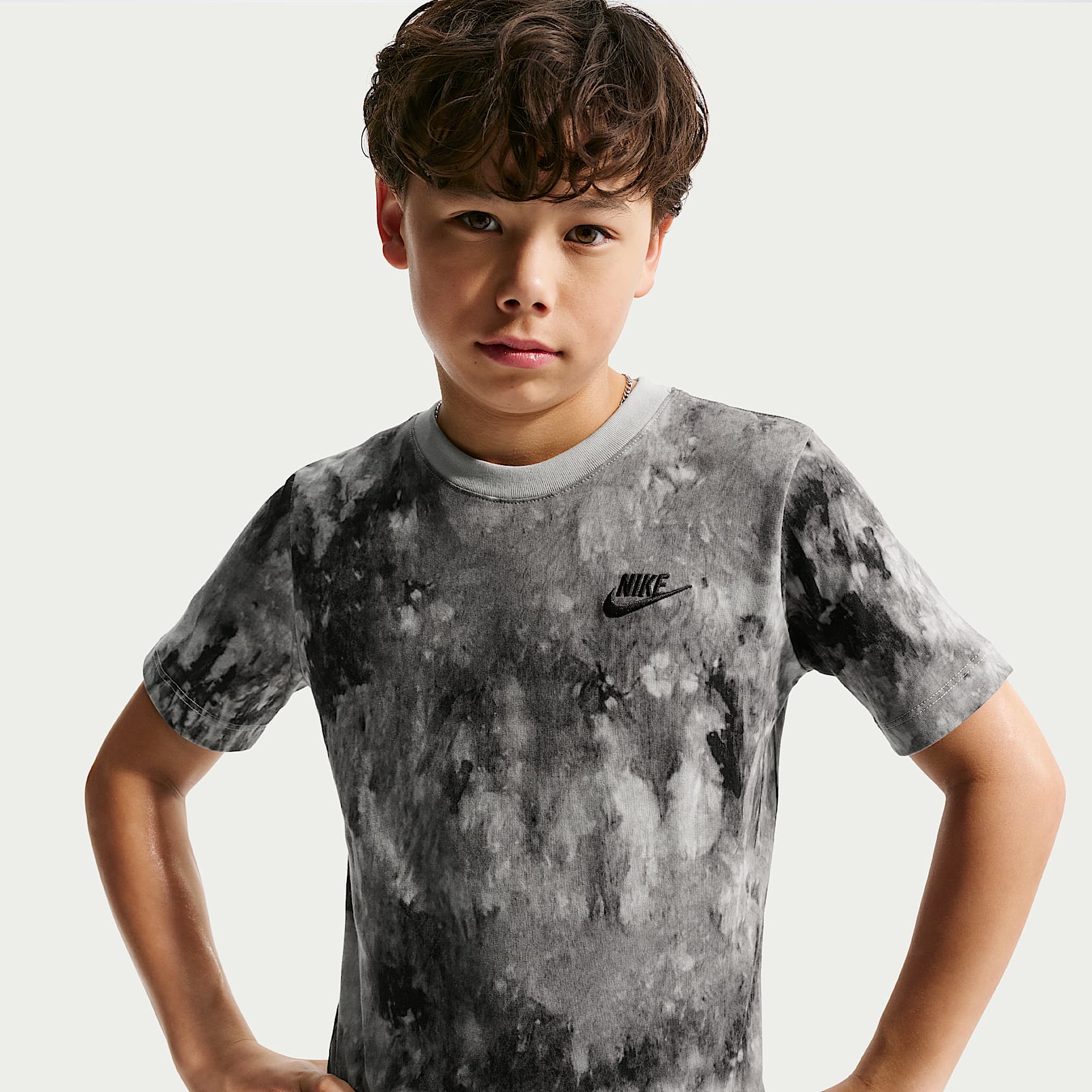 Nike Sportswear Big Kids' T-Shirt