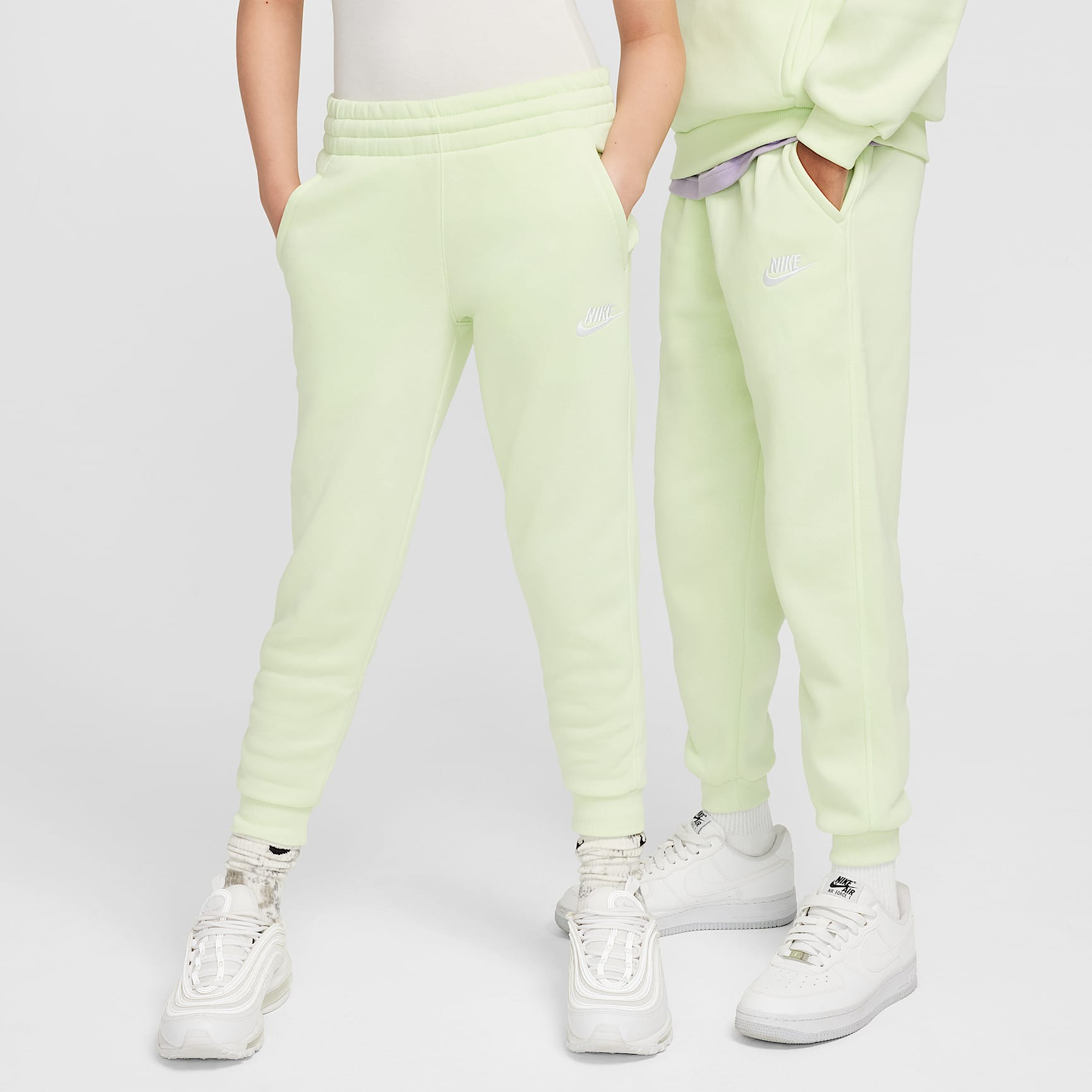 Joggers Nike Sportswear Club Fleece para niños talla grande