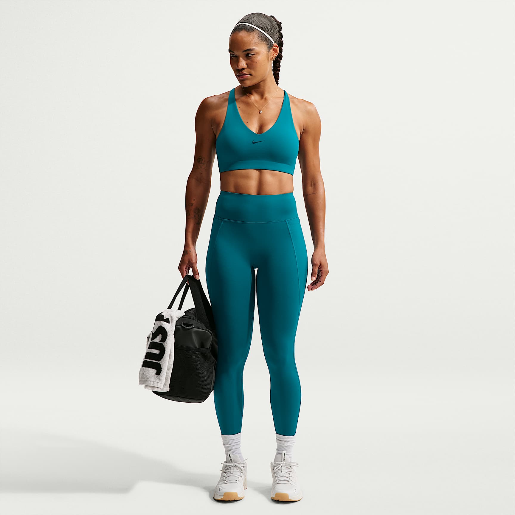 Nike Universa 7/8-Leggings mit Taschen, mittlerem Halt und hohem Bund für Damen