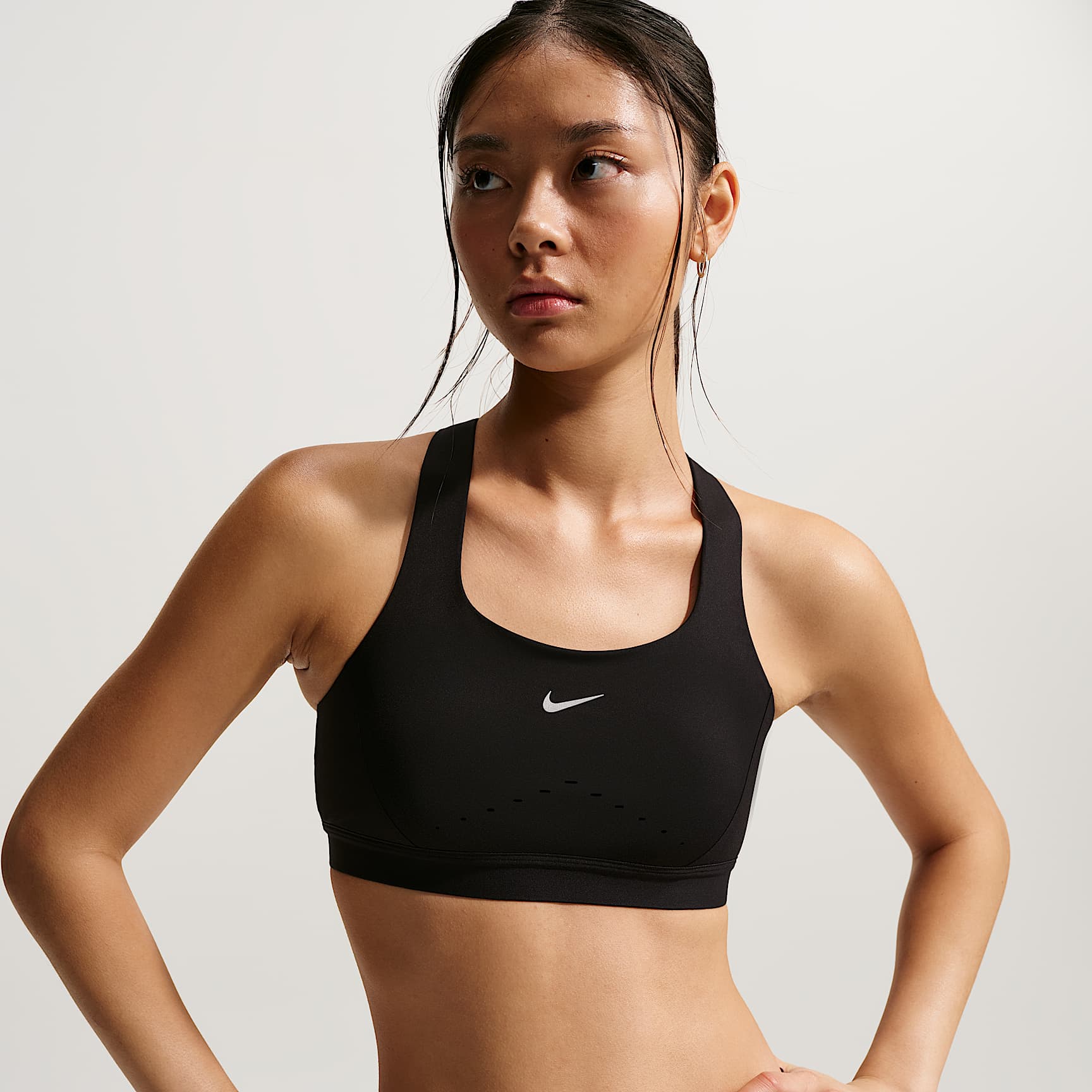 나이키 스위프트 여성 하이 서포트 라이틀리 라인드 스포츠 브라