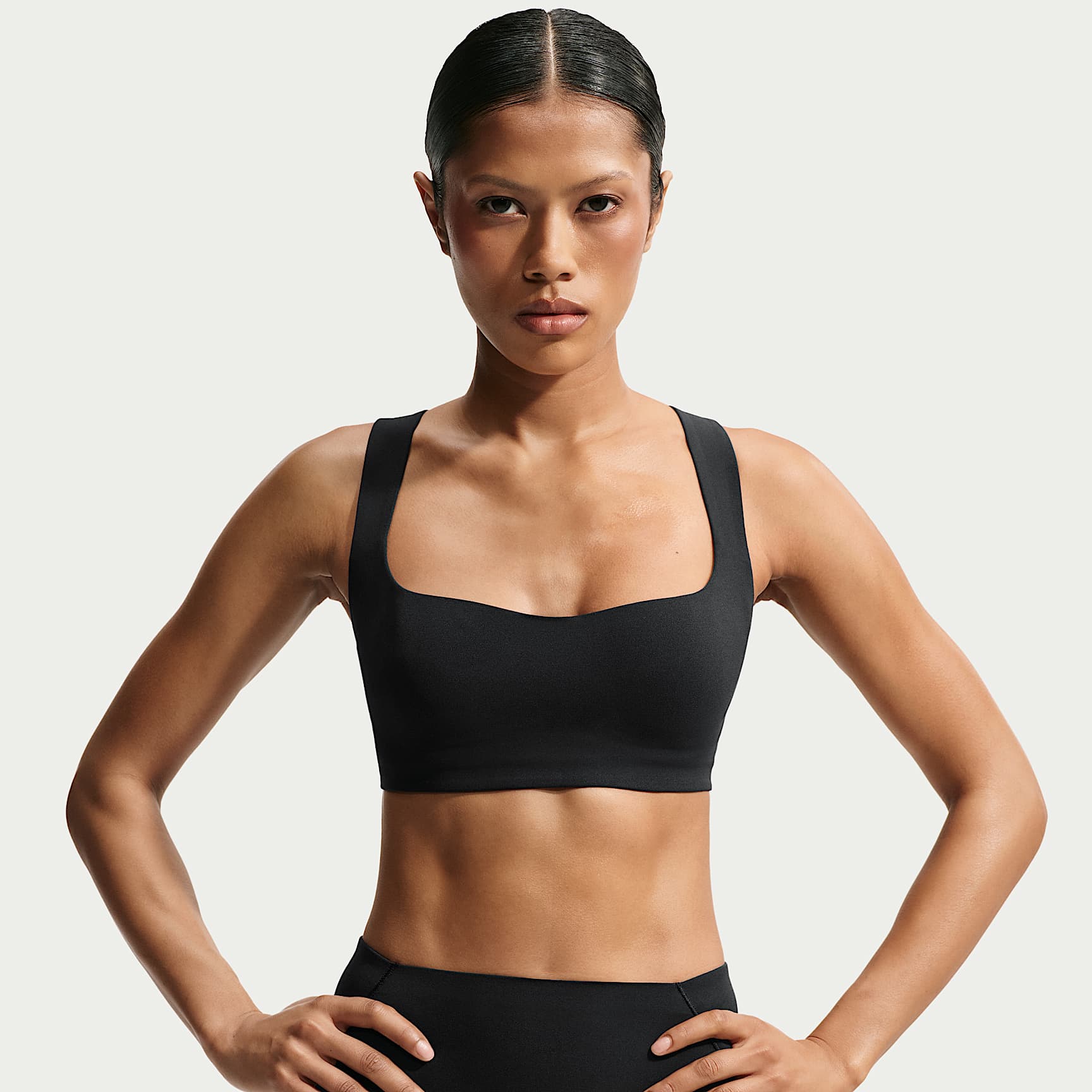 NikeSKIMS Studio Stretch BH mit eckigem Ausschnitt (Damen)