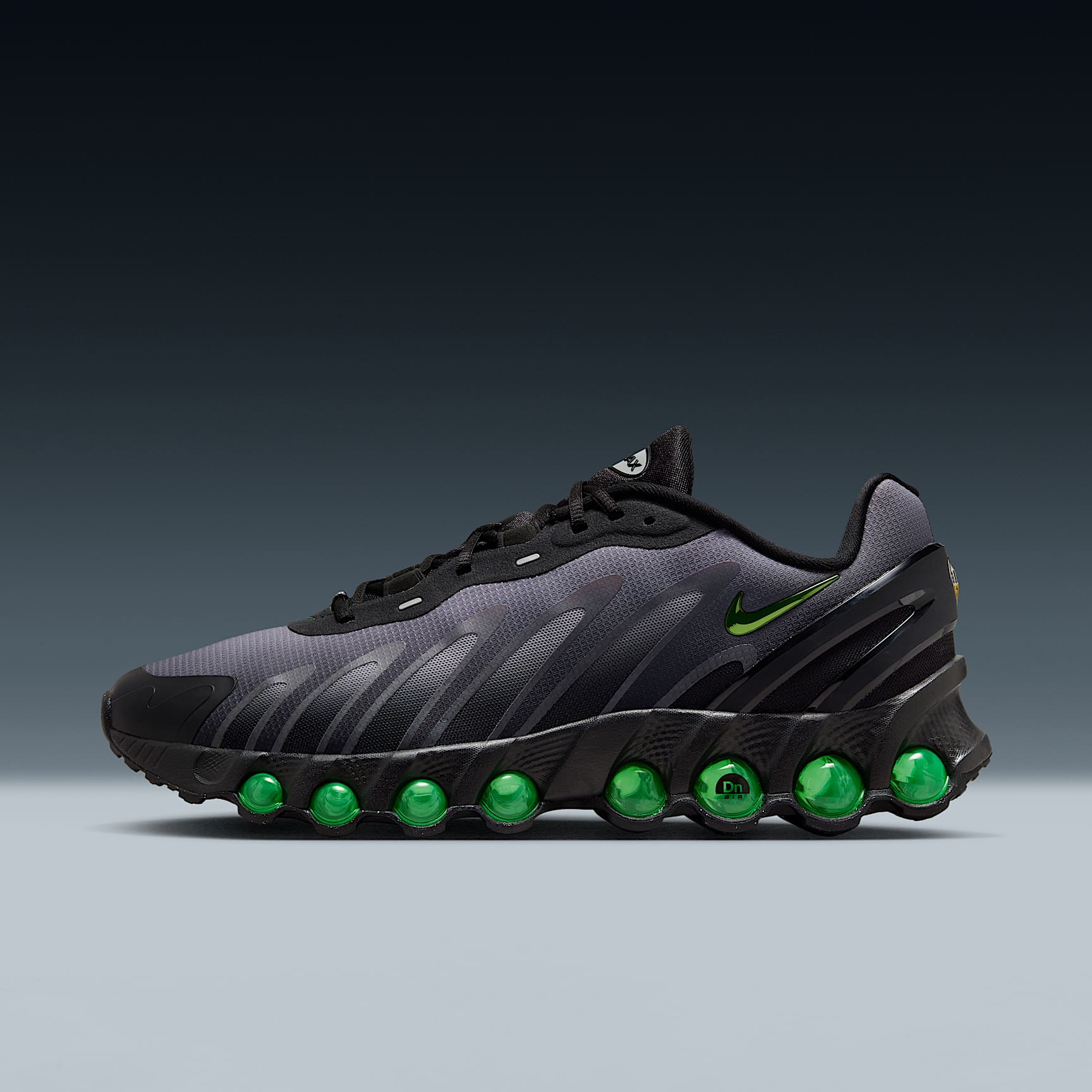 ナイキ エア マックス Dn8 メンズシューズ