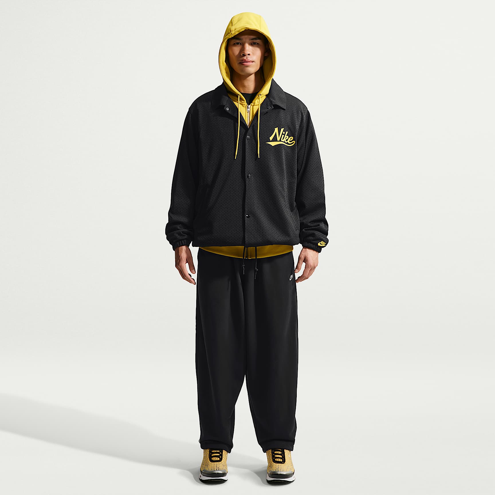 Nike Sportswear Club Men's Oversized French-Terry Trousers