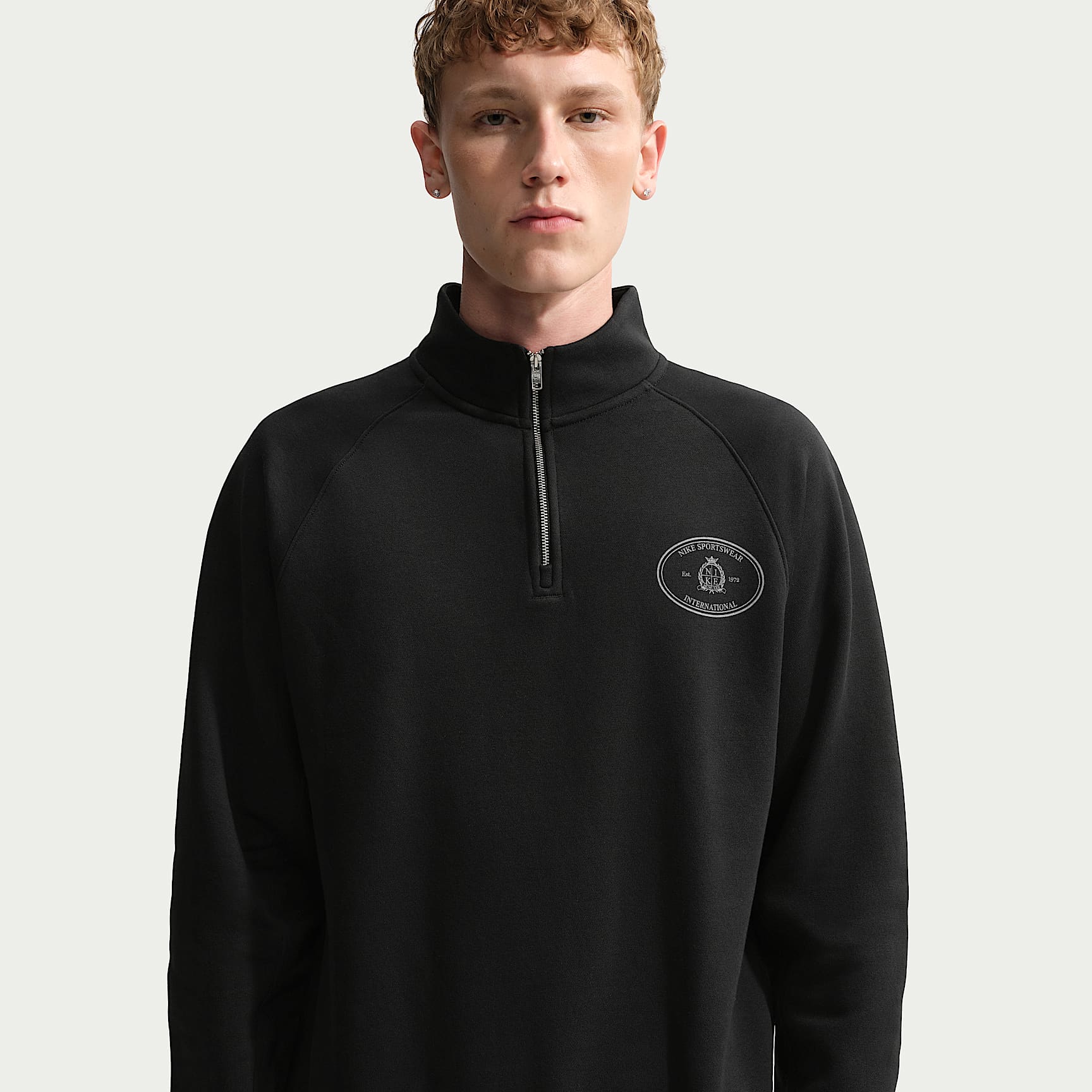 Nike Club Men's 1/2-Zip Fleece Top