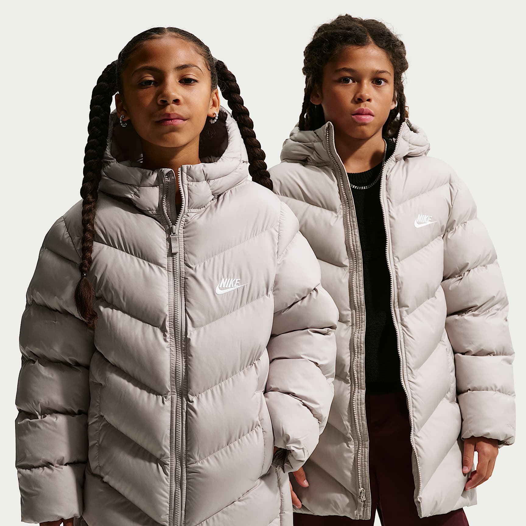 Nike Sportswear All Day Play Big Kids' Therma-FIT Loose-Fit Mid-Length Puffer Jacket