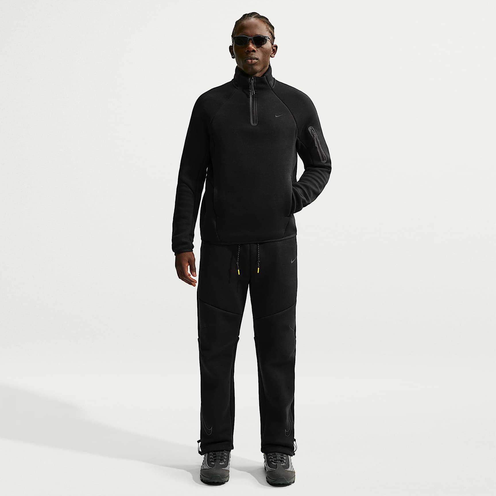 Nike Tech Men's Open-Hem Fleece Trousers