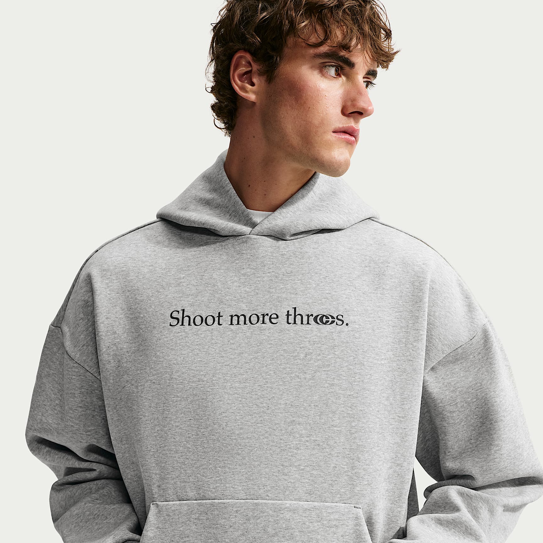 Caitlin Clark Standard Issue Men's Therma-FIT Brushed Basketball Pullover Hoodie