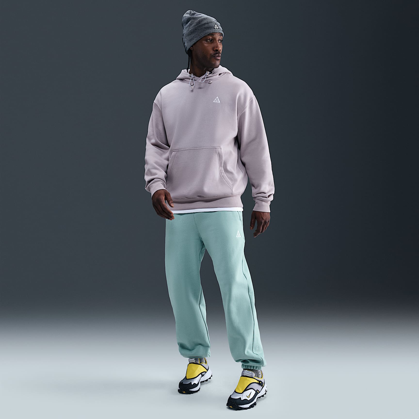 Pantalón Nike ACG "Tuff Fleece"