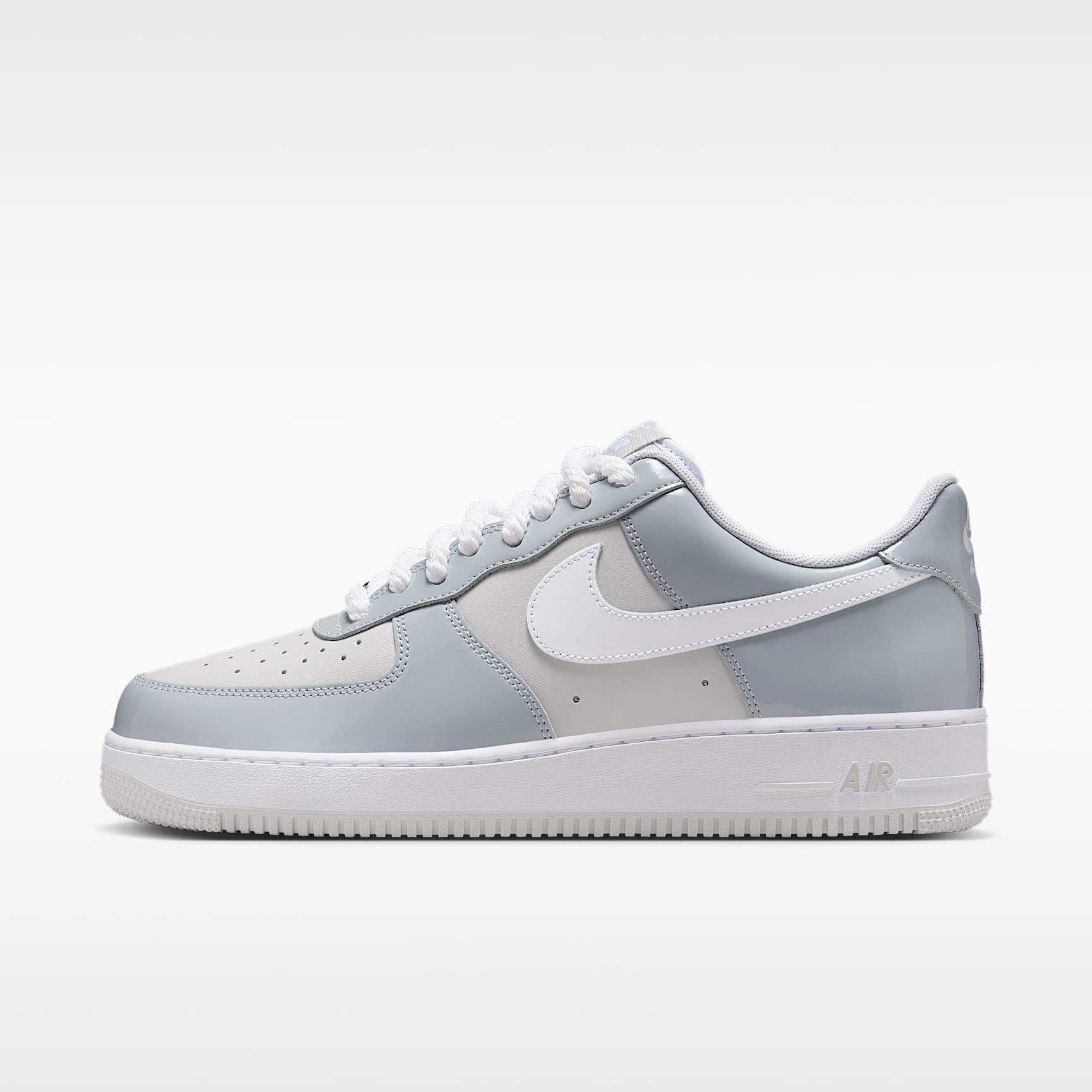 Tenis para hombre Nike Air Force 1 '07 LV8