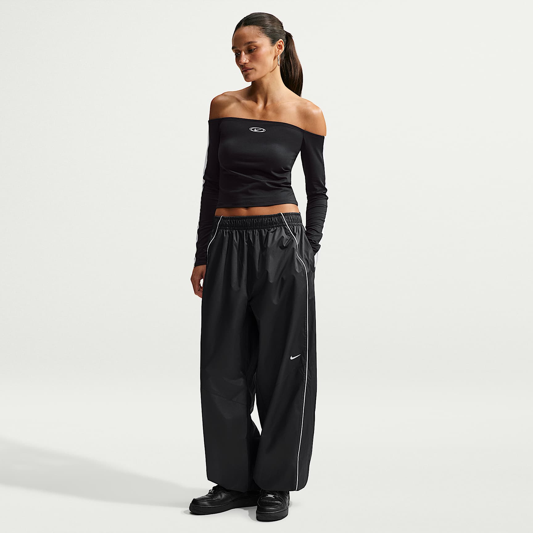 Nike Sportswear Women's Loose High-Rise Track Pants