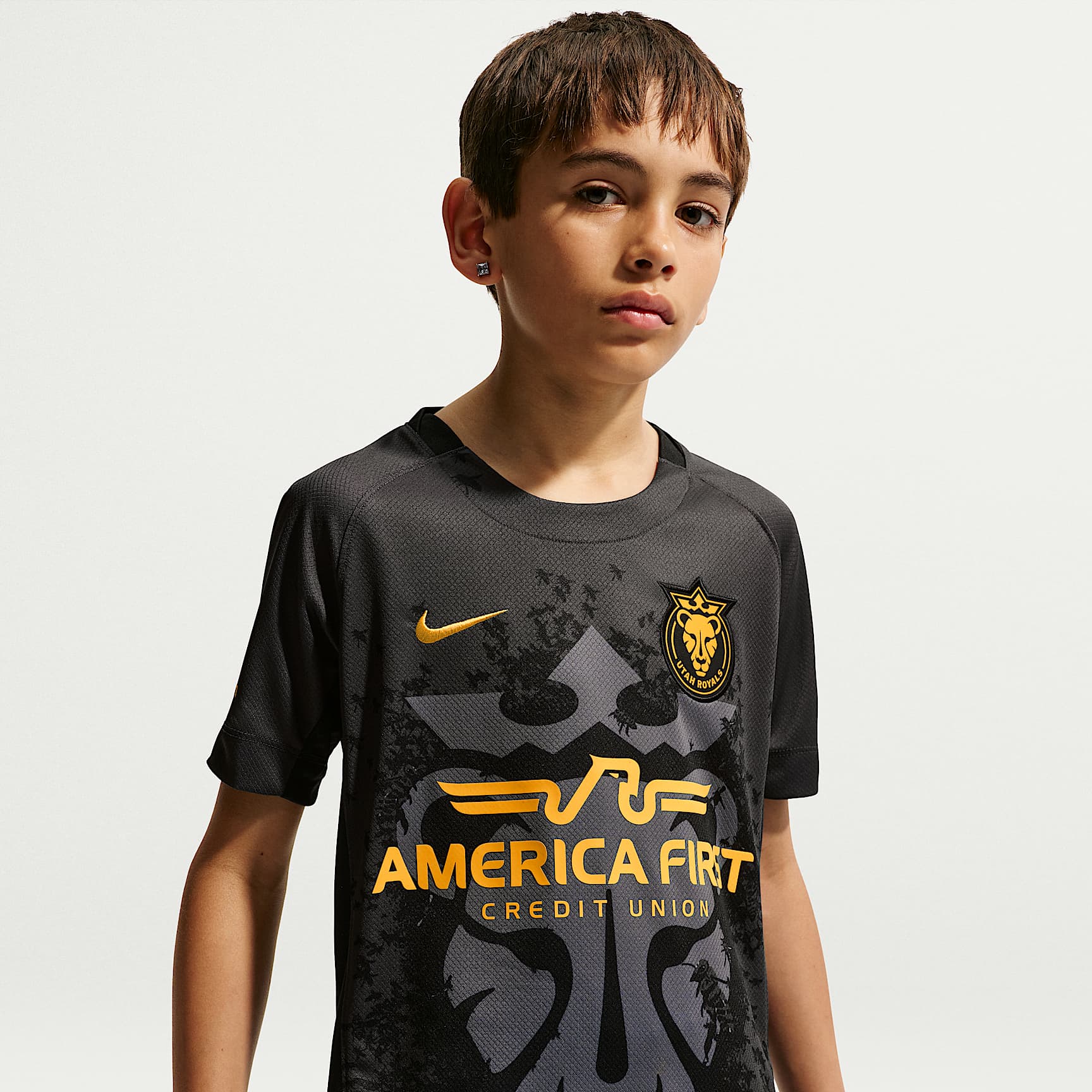 Utah Royals Stadium Away Big Kids' Nike Dri-FIT NWSL Replica Jersey