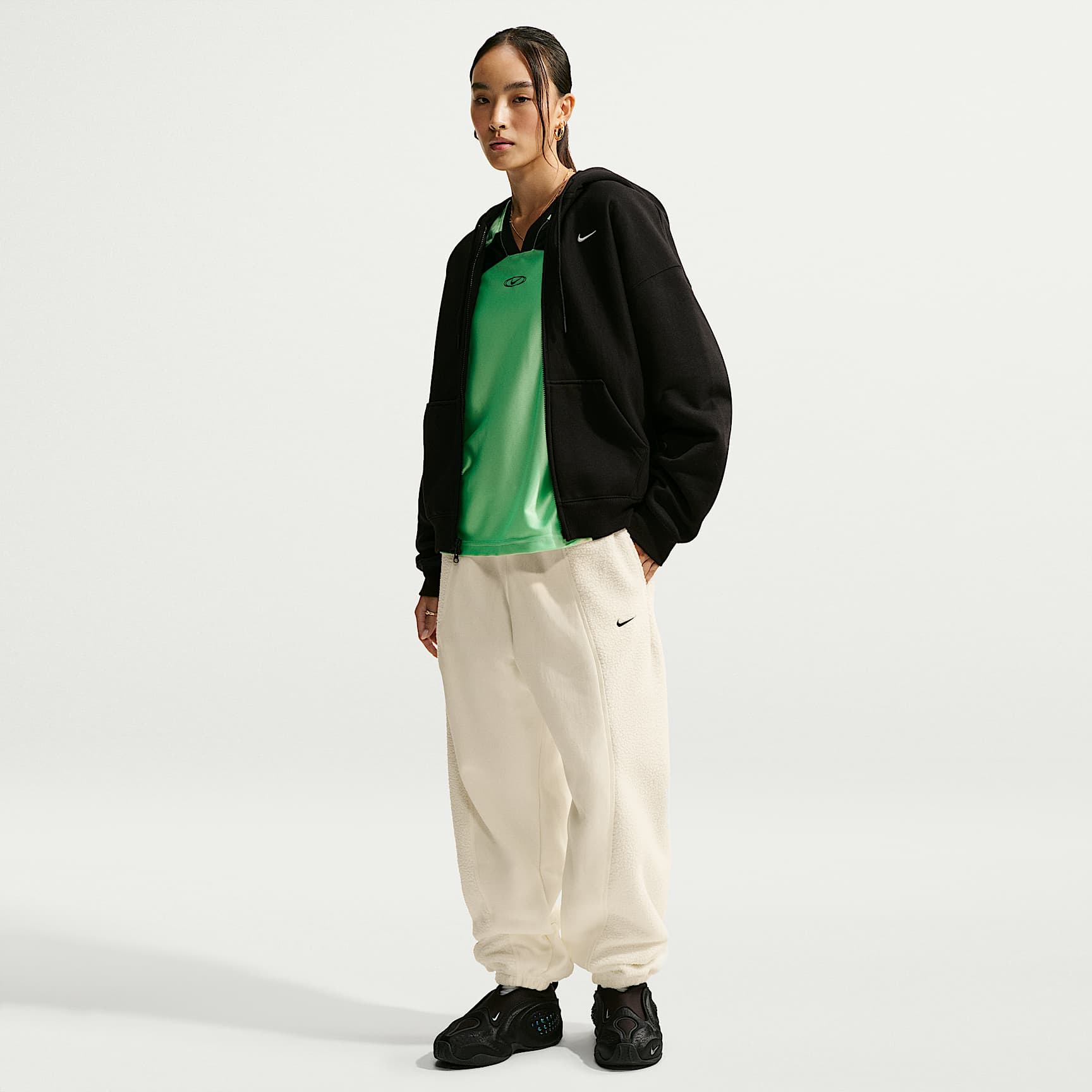 Nike Studio Fleece Heavyweight Plush Women's Oversized High-Waisted Pants