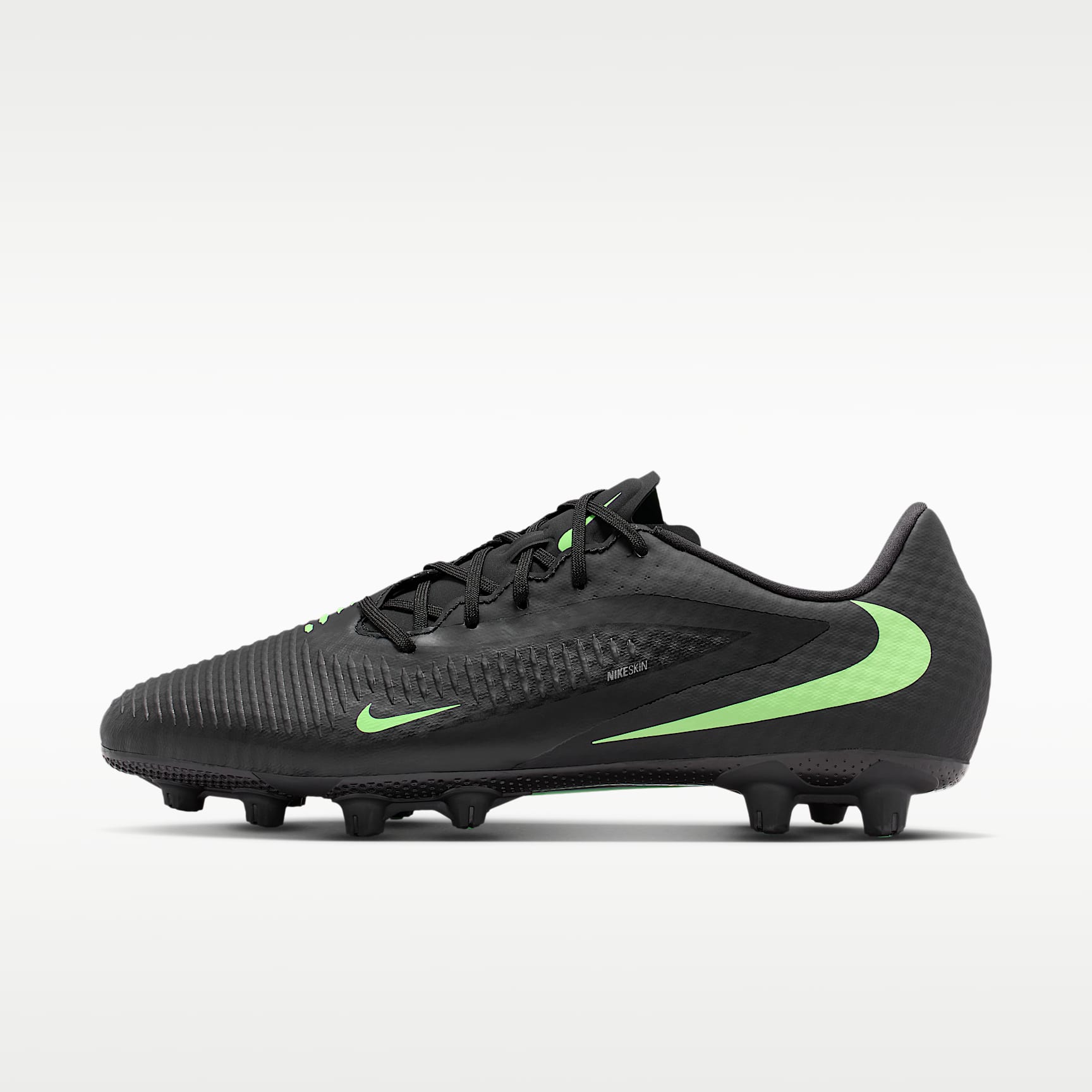 Nike Phantom 6 Low Academy Hard-Ground Soccer Cleats