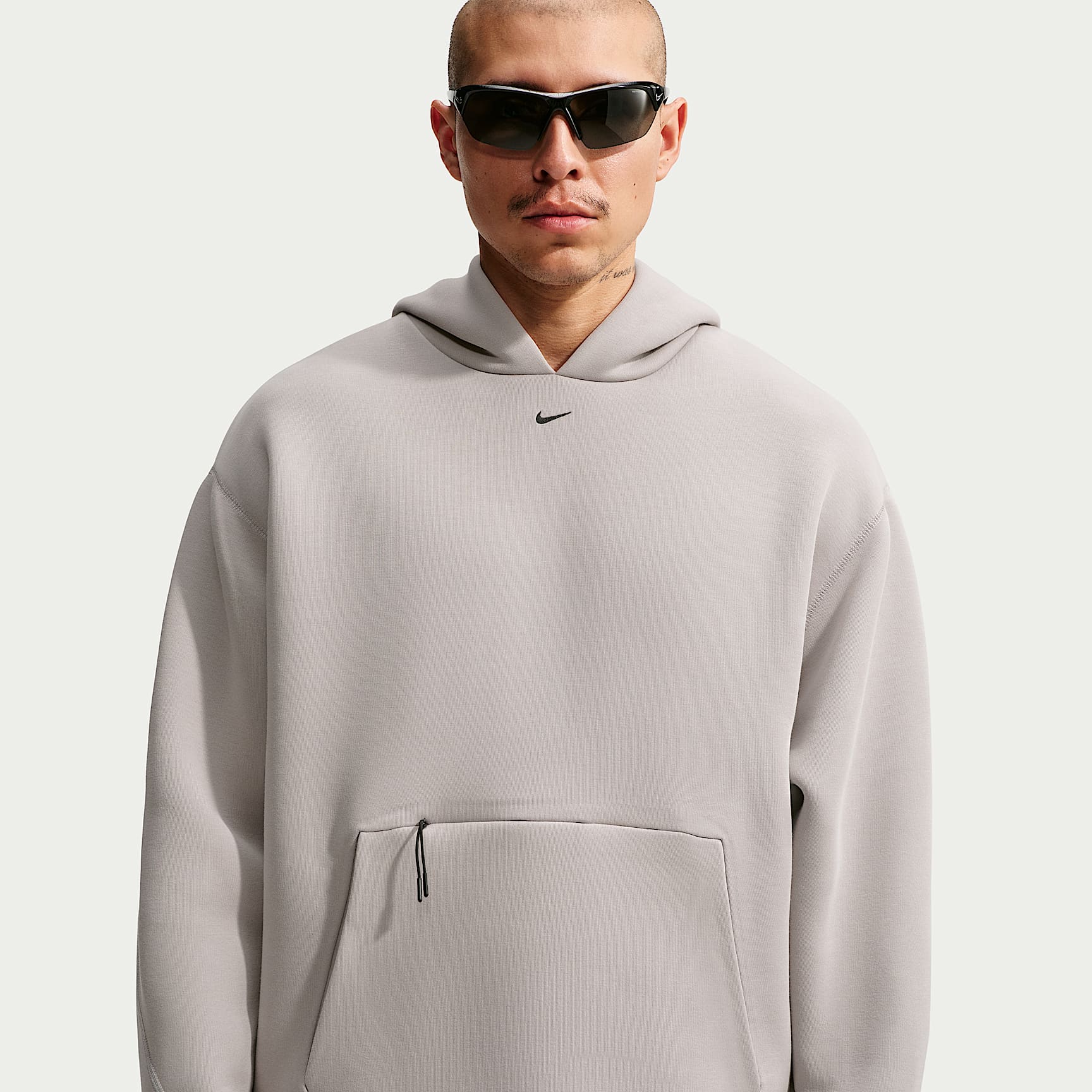Sudadera con gorro sin cierre de tejido Fleece para hombre Nike Tech