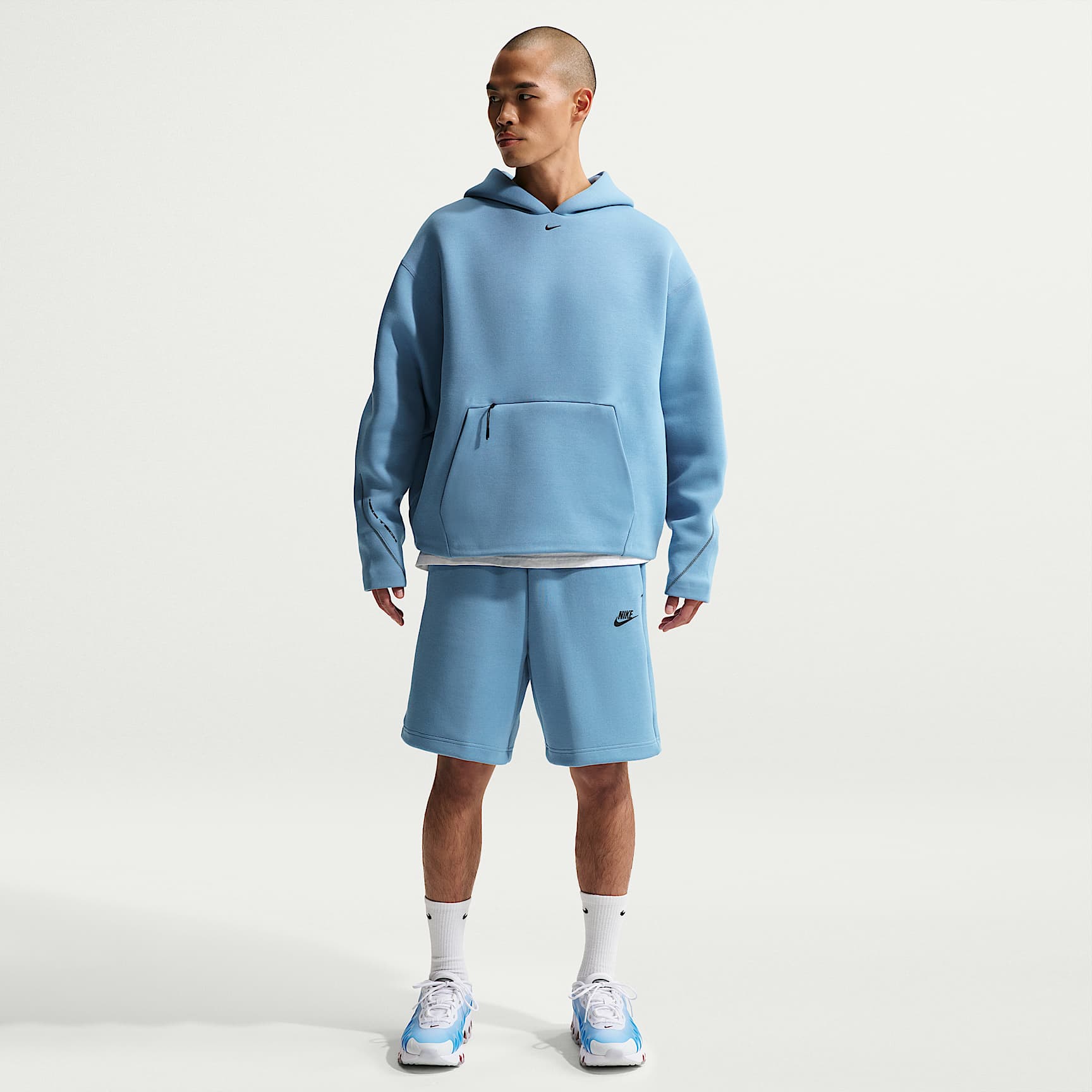 Shorts de tejido Fleece para hombre Nike Tech