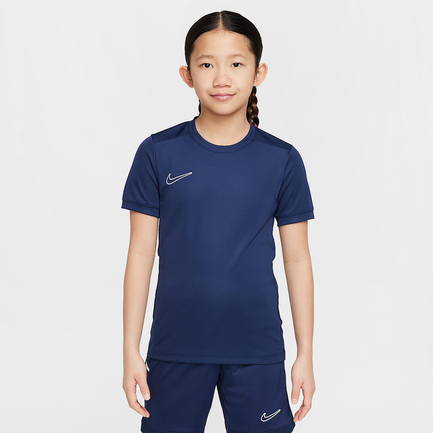 Nike Academy Older Kids' Dri-FIT Football Top