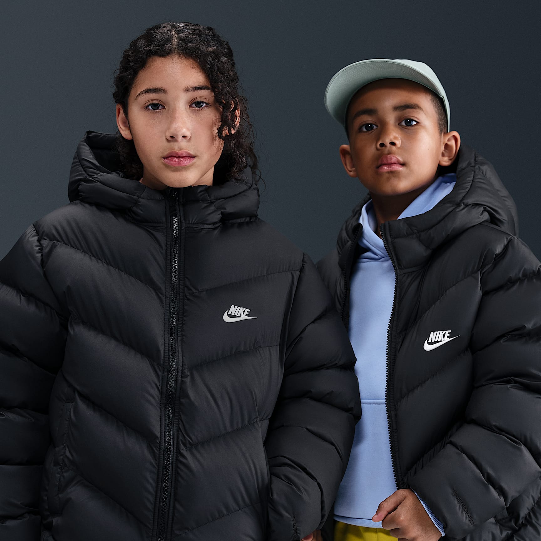 Nike Sportswear All Day Play Older Kids' Therma-FIT Loose-Fit Puffer Jacket