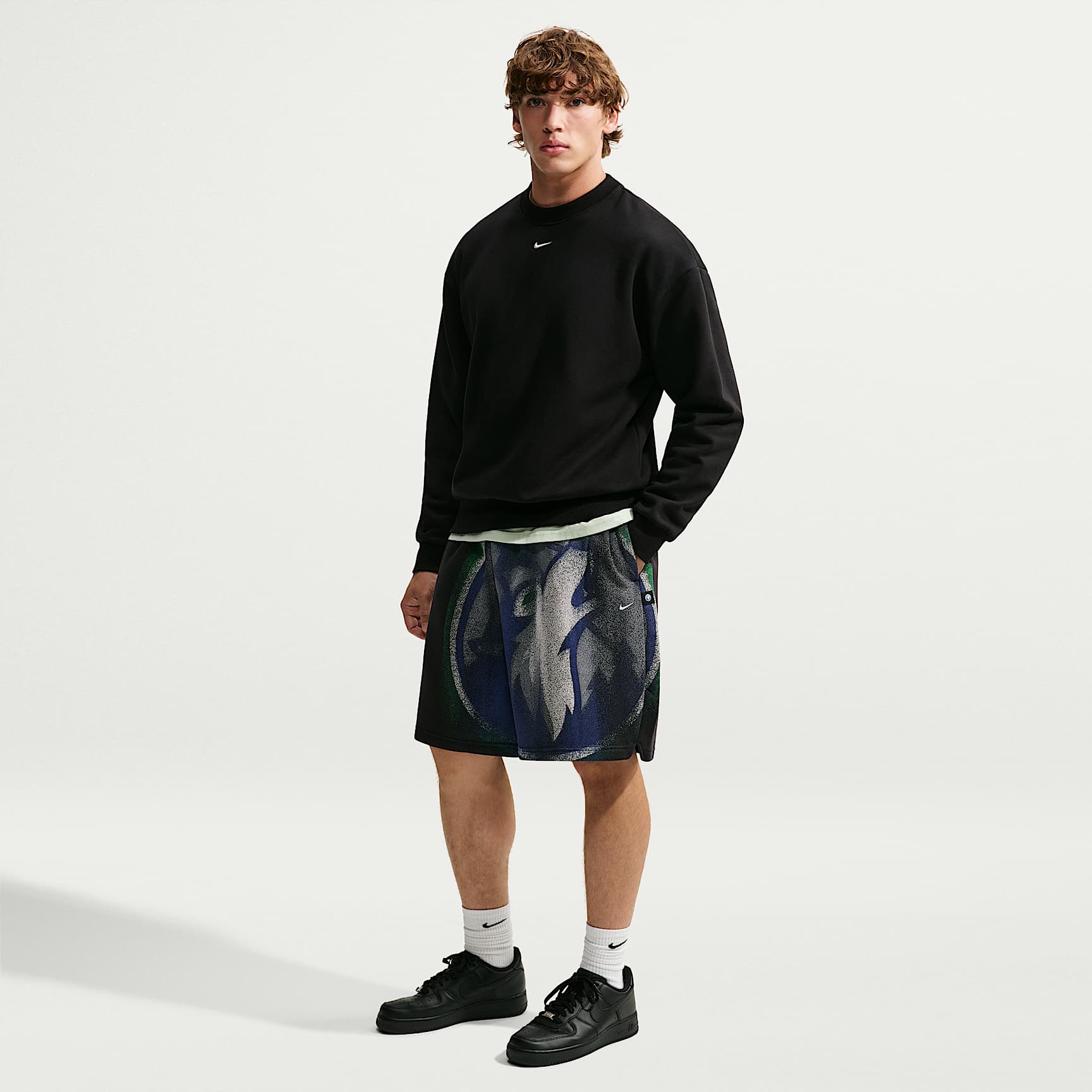 Minnesota Timberwolves Standard Issue Pantalons curts de bàsquet de teixit Fleece Nike - Home