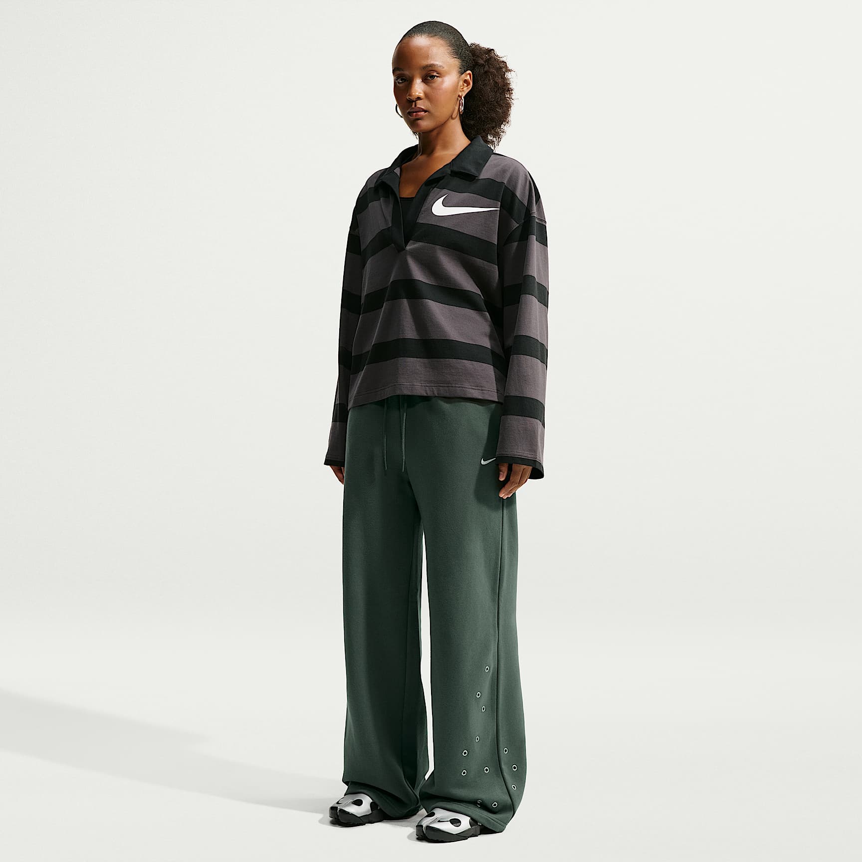 Nike Studio Fleece Medium Weight Women's Mid-Rise Wide-Leg Pants