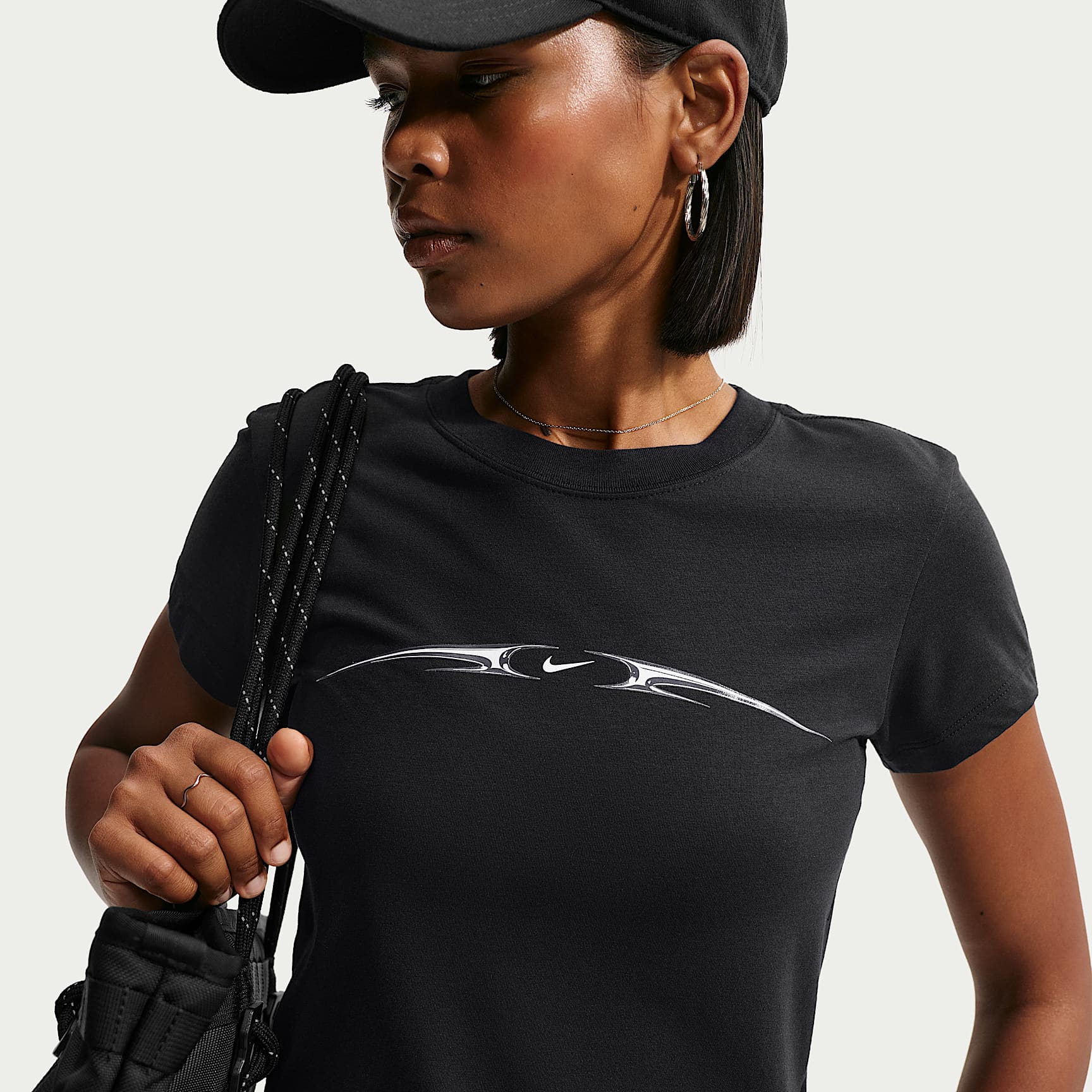 Nike Sportswear Chill Knit Women's Slim Cropped T-Shirt