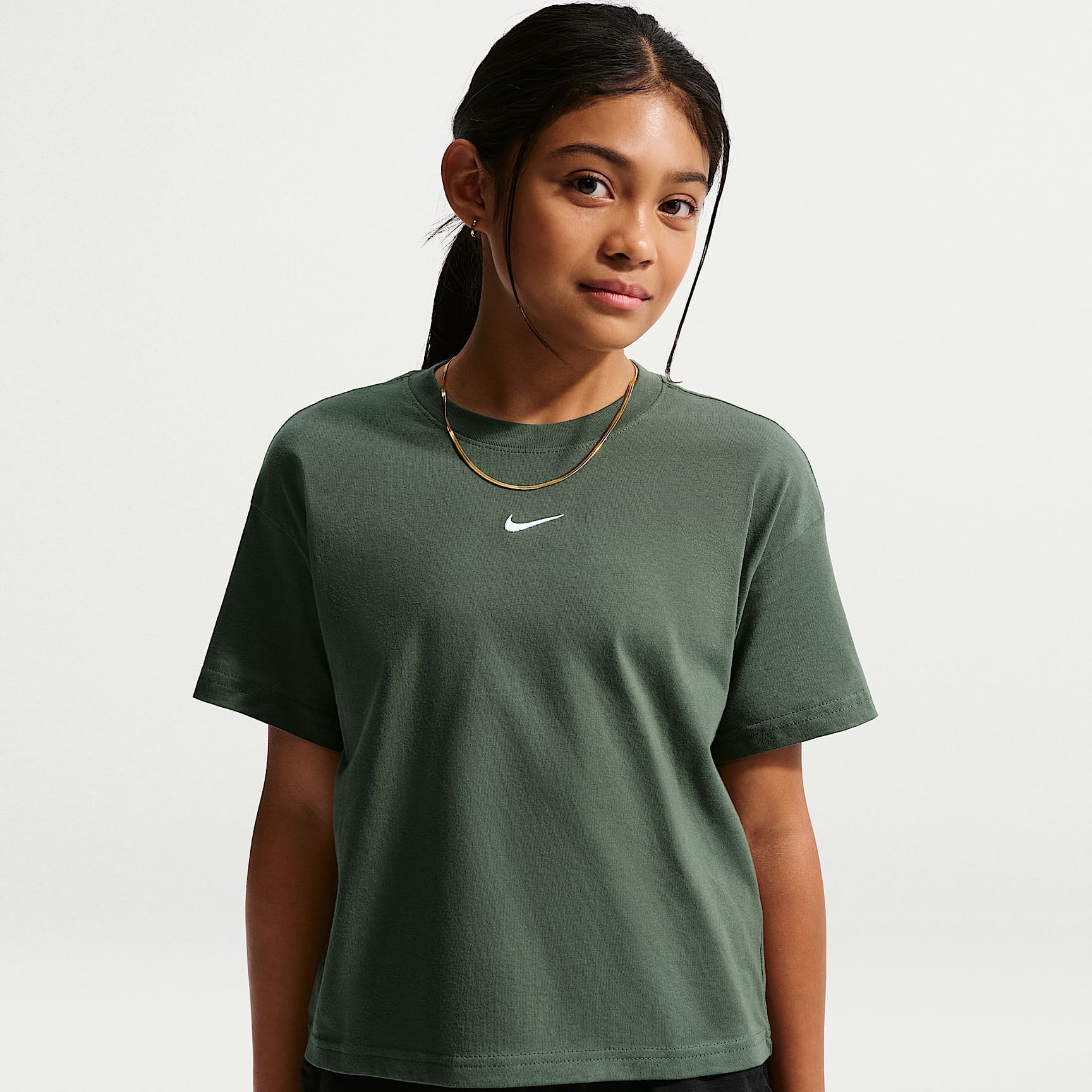 Playera para niña talla grande Nike Sportswear Essential