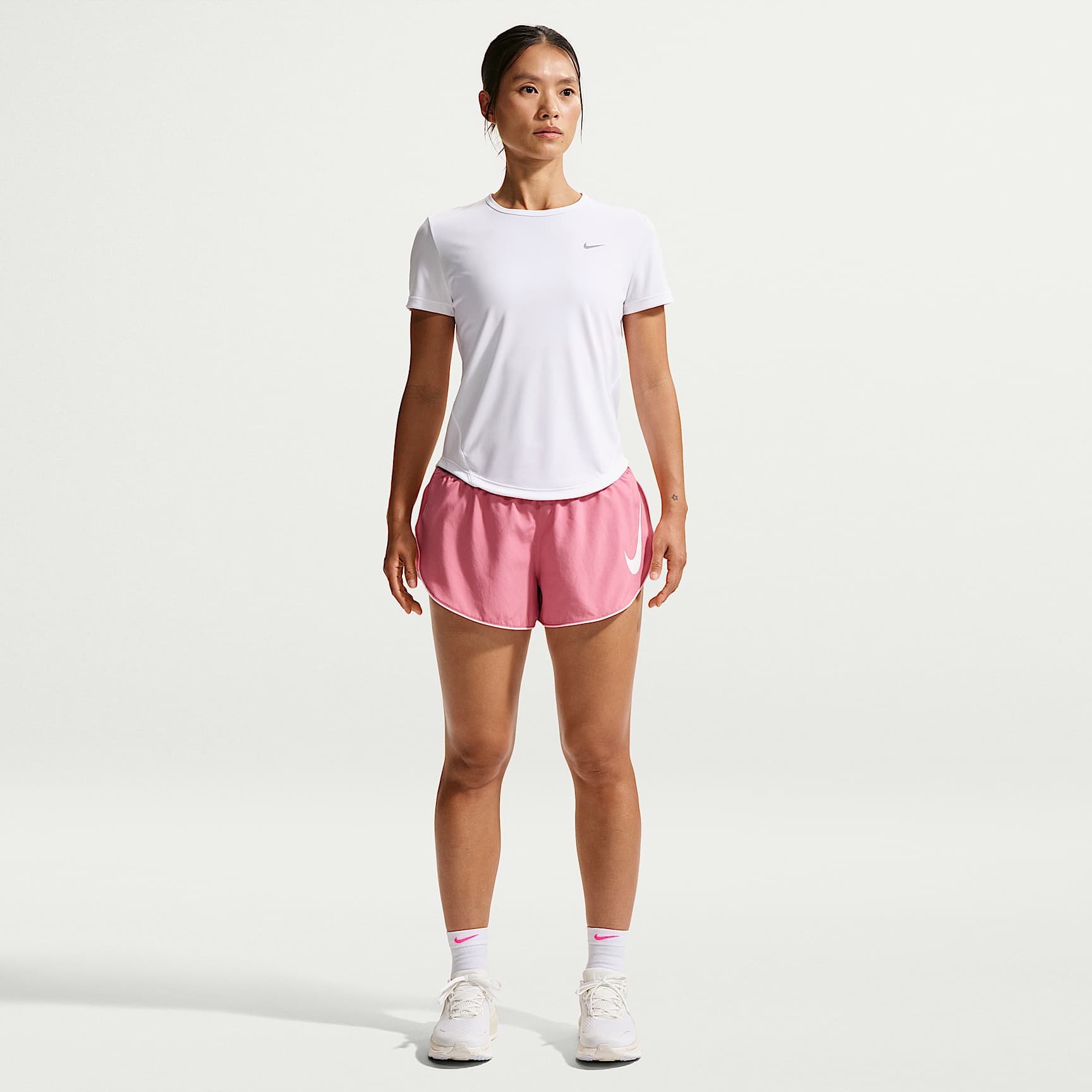 Nike Tempo Flow Swoosh Women's Dri-FIT Mid-Rise Brief-Lined Running Shorts