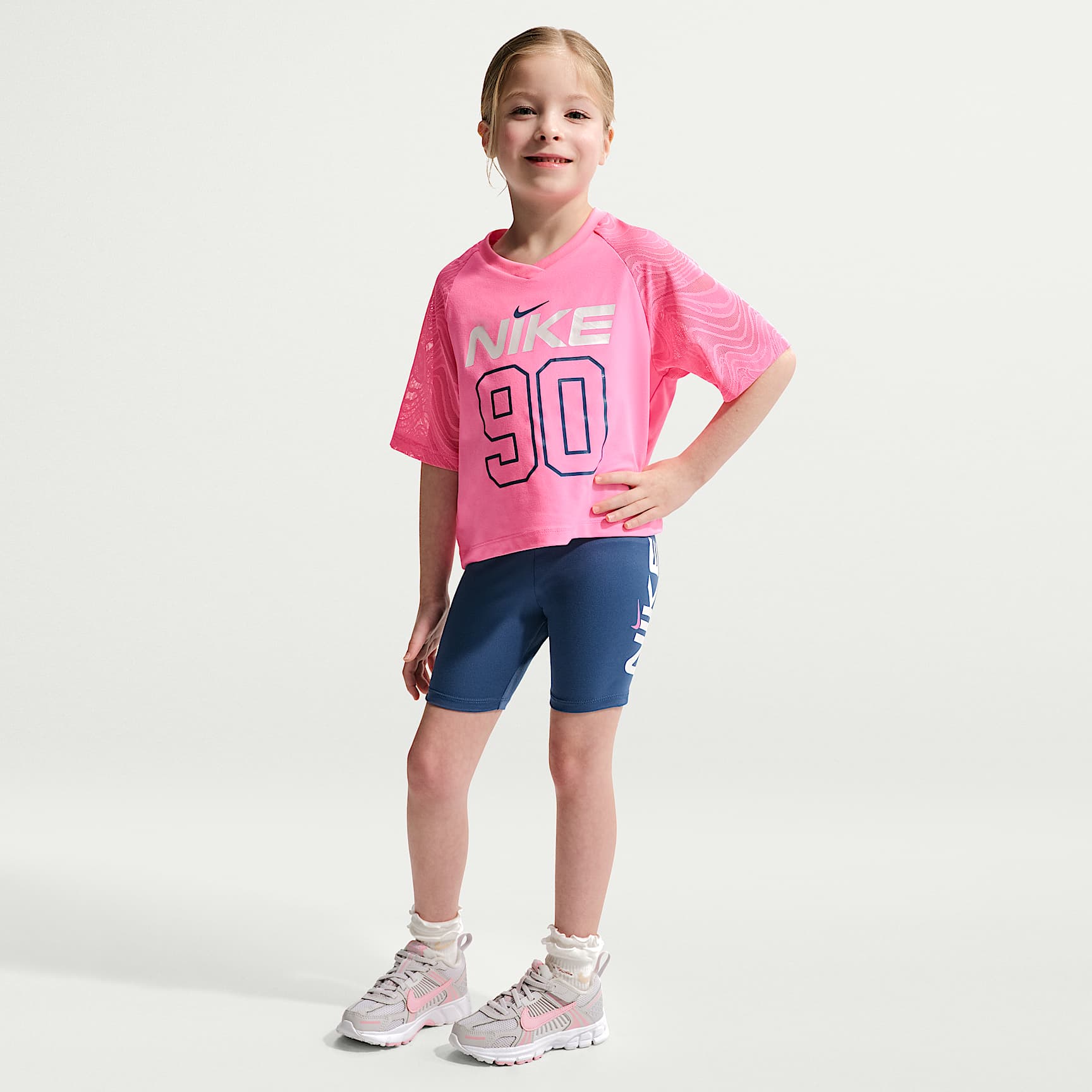 Conjunto de dos piezas de shorts de ciclismo Dri-FIT Easy Breezy para niños talla pequeña Nike