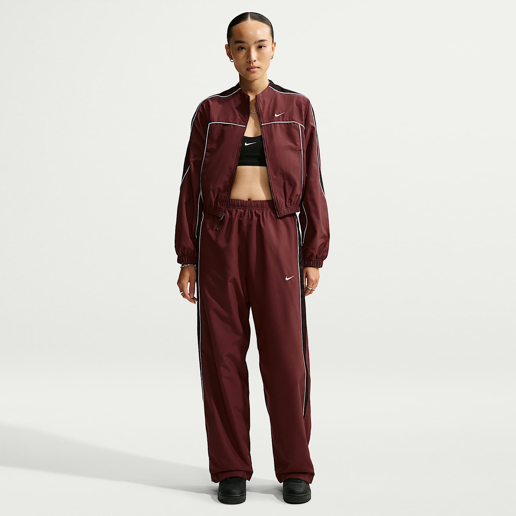 Nike Sportswear Women's Loose High-Rise Track Pants
