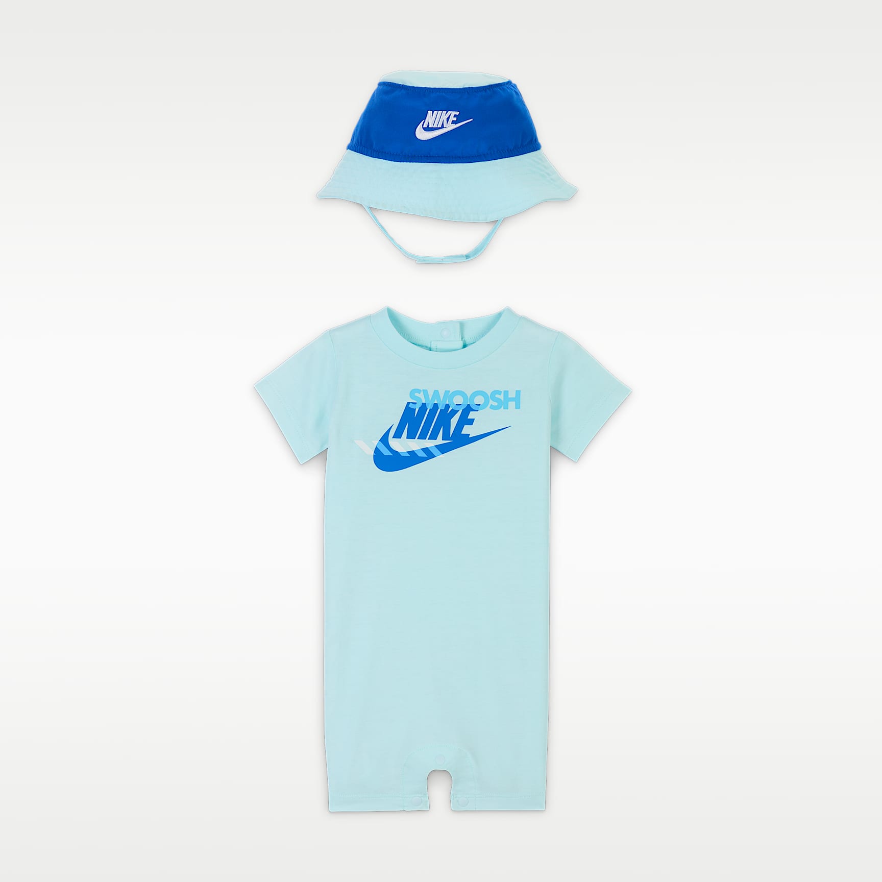 Nike Sportswear PE kezeslábas és karimás sapkaszett babáknak (0-9 hónapos korig)