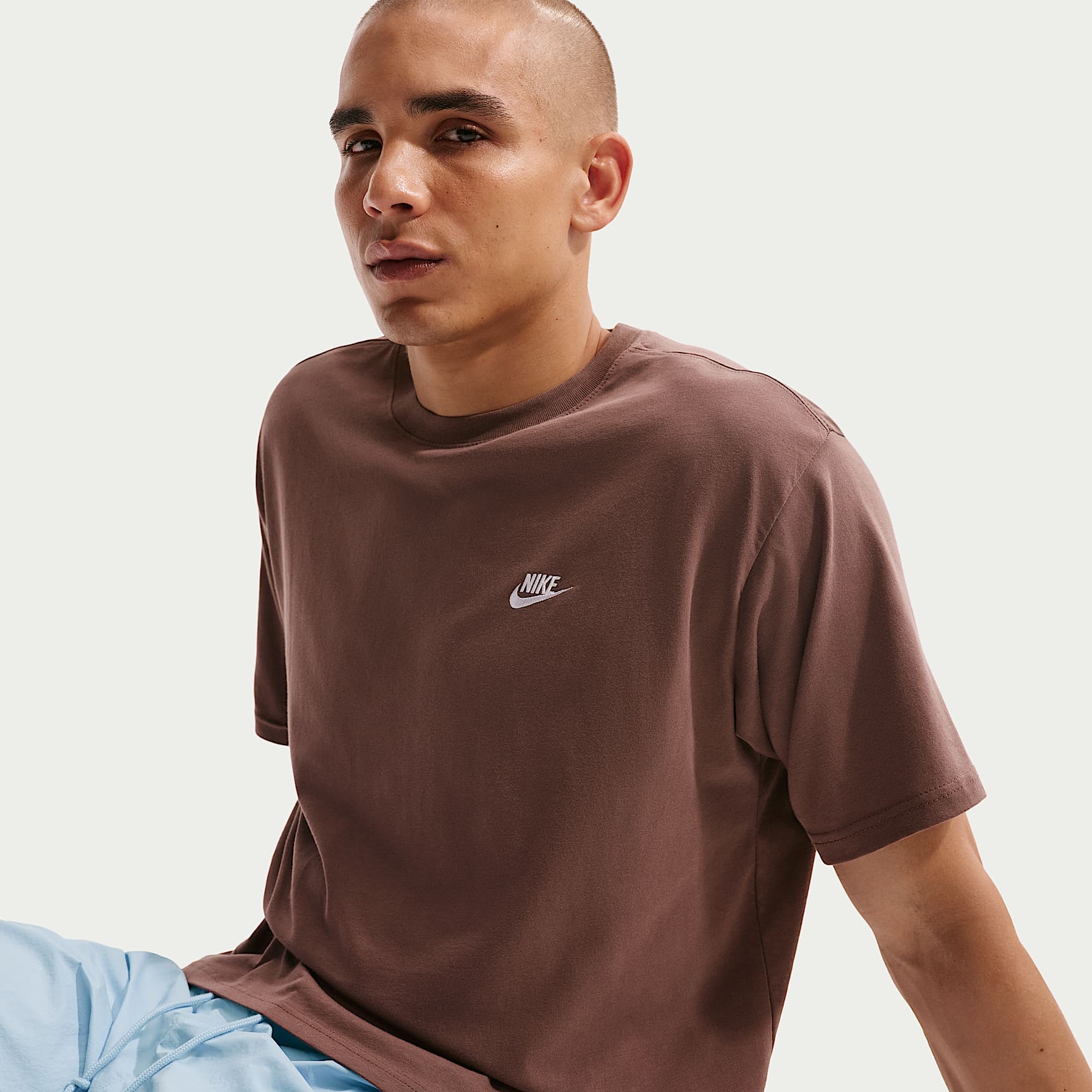 Playera para hombre Nike Sportswear Club