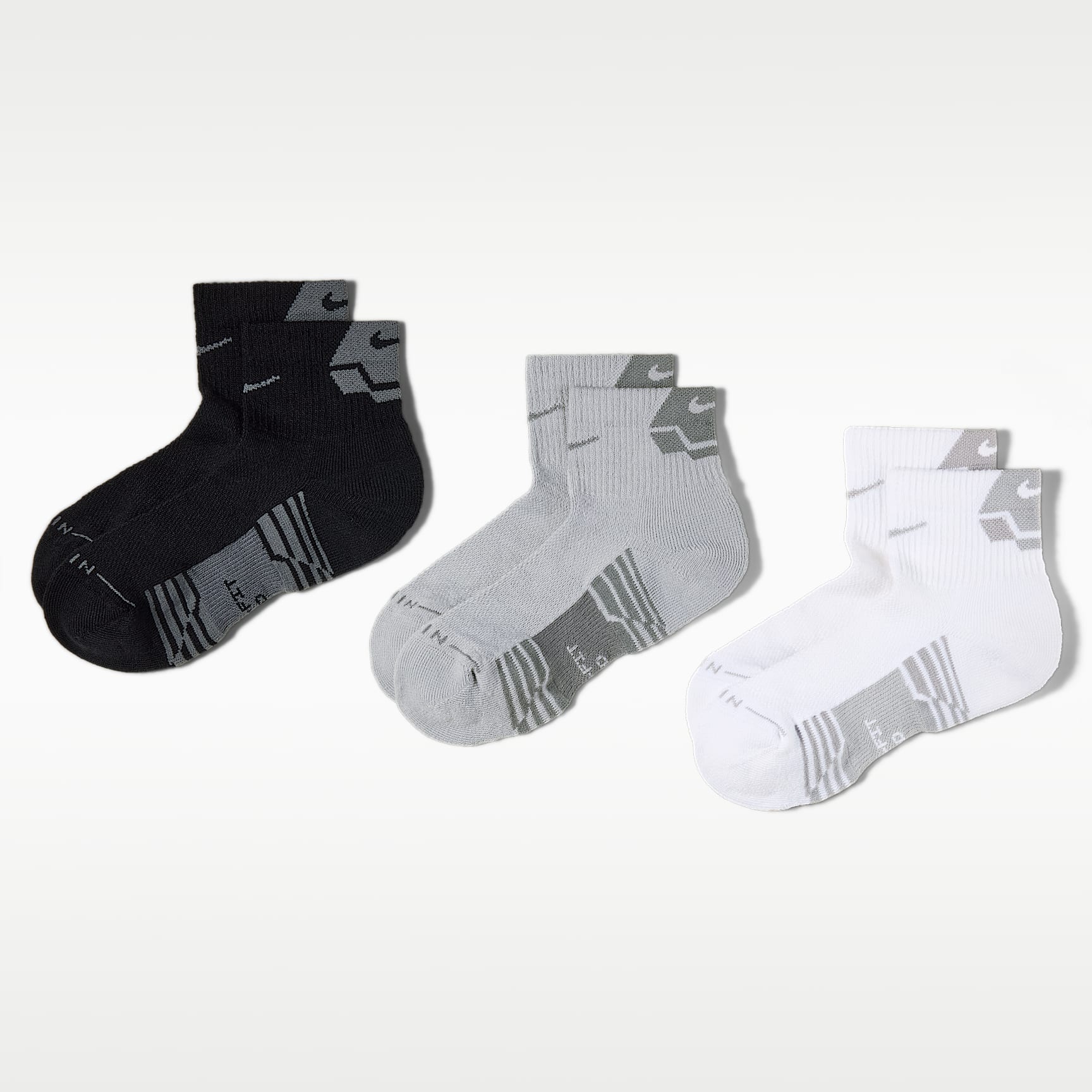 ถุงเท้าหุ้มข้อ Nike Everyday Elevated Sport (3 คู่)