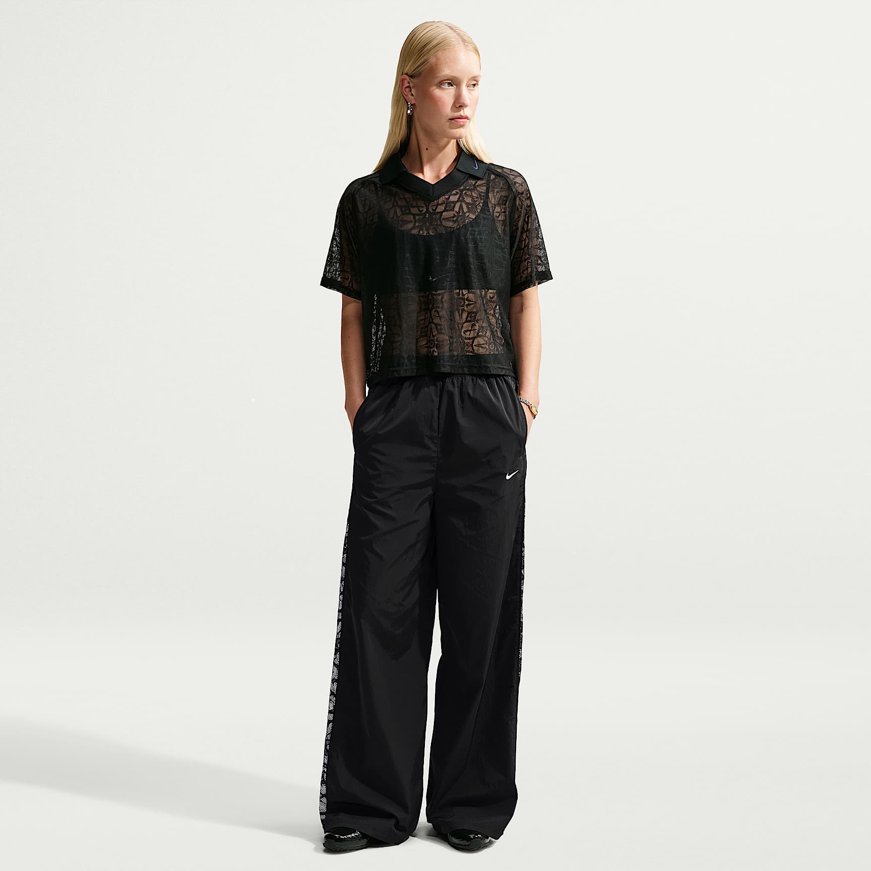 Nike Sportswear Women's Loose Mid-Rise Lace Track Pants