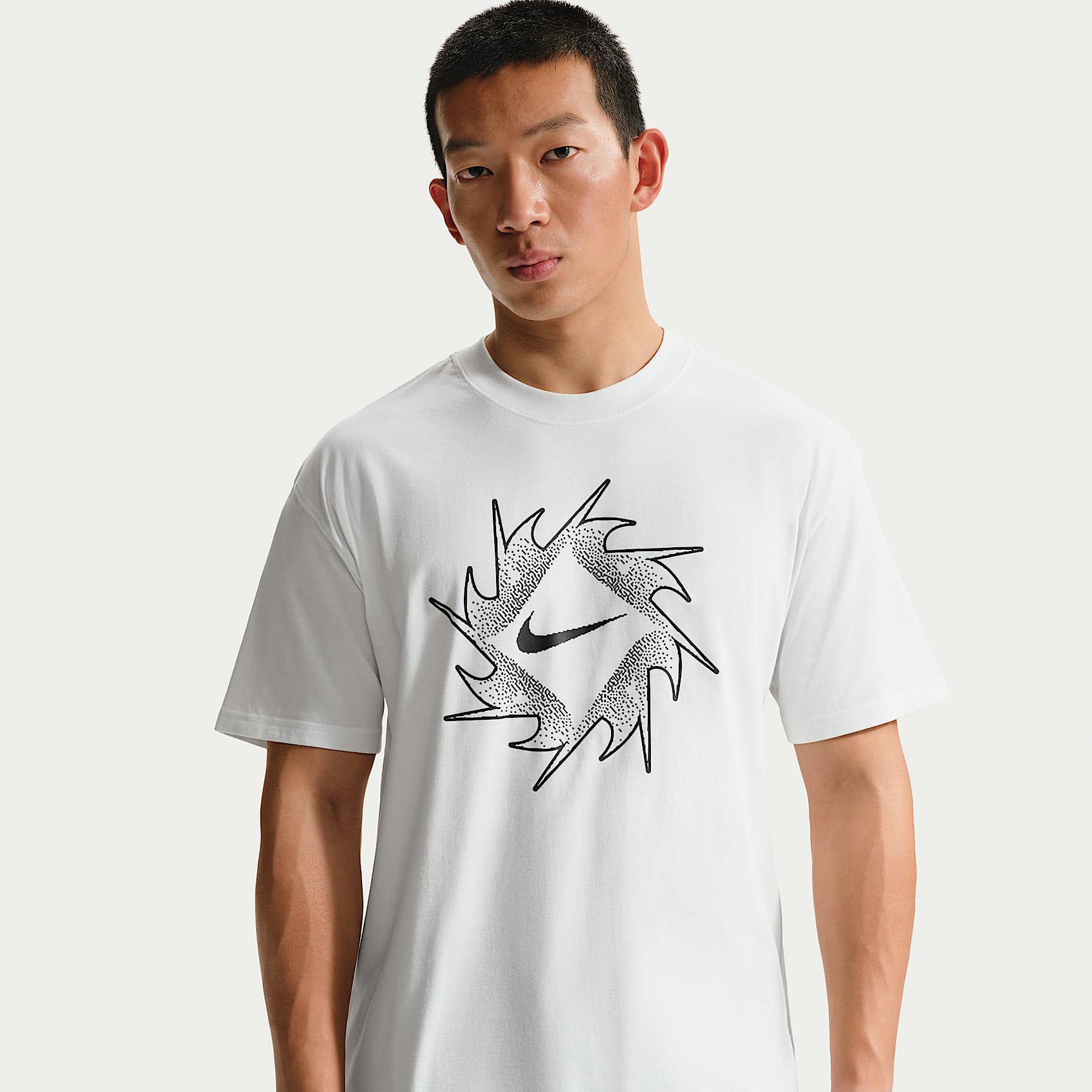 Nike Sportswear T 恤