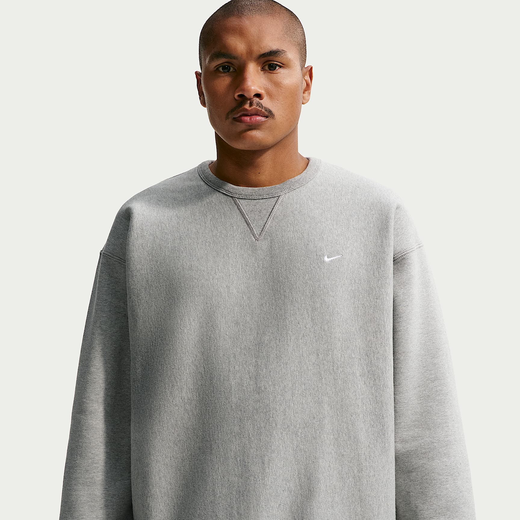 Nike Solo Swoosh Men's Fleece Crew