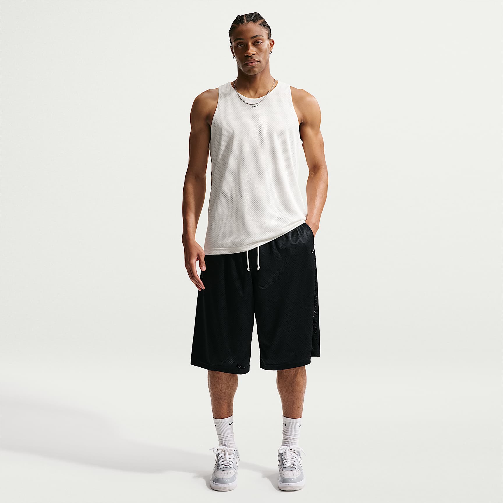 Nike Standard Issue Men's Dri-FIT 14" Practice Mesh Basketball Shorts