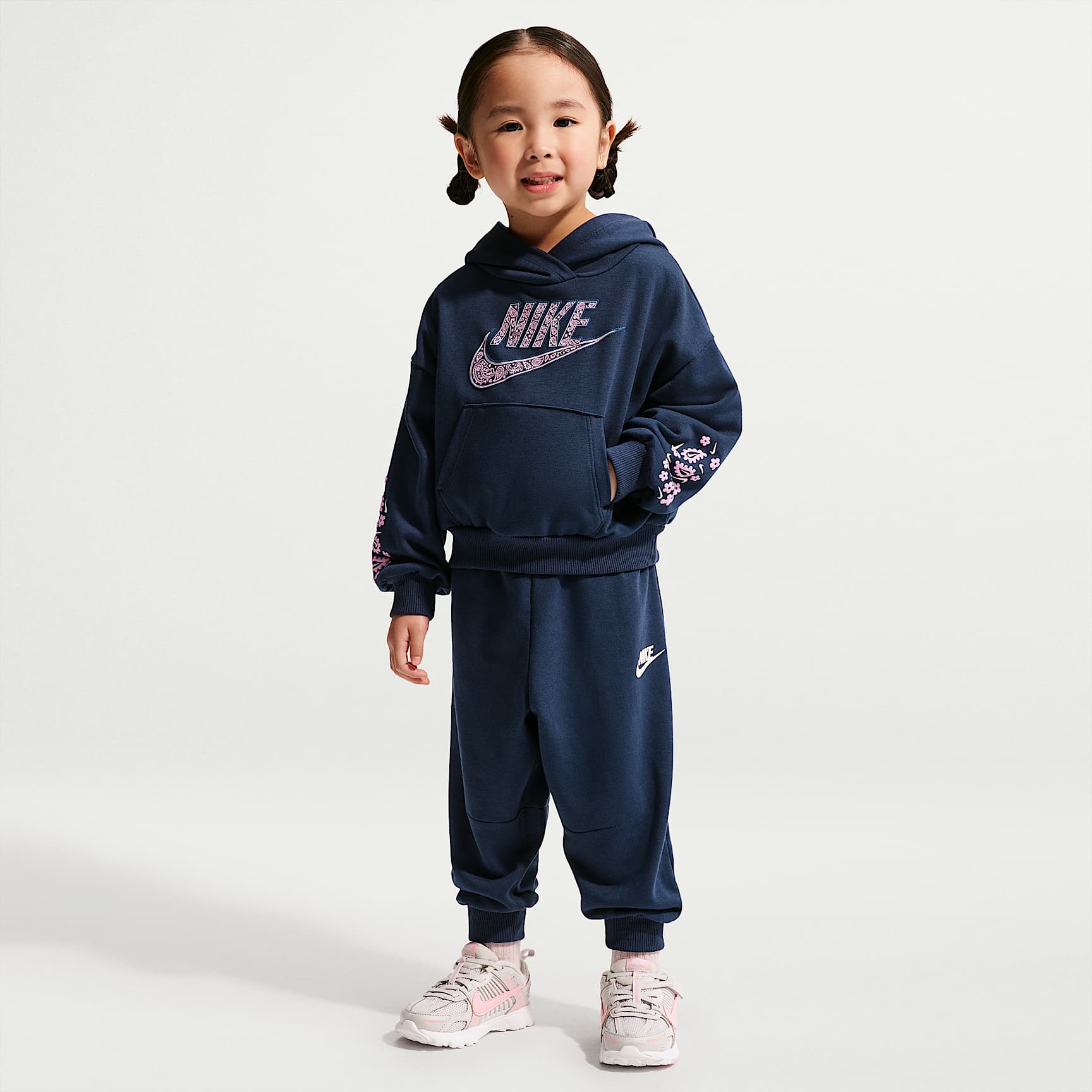 Playera de corte cuadrado Juxta-Girl infantil Nike